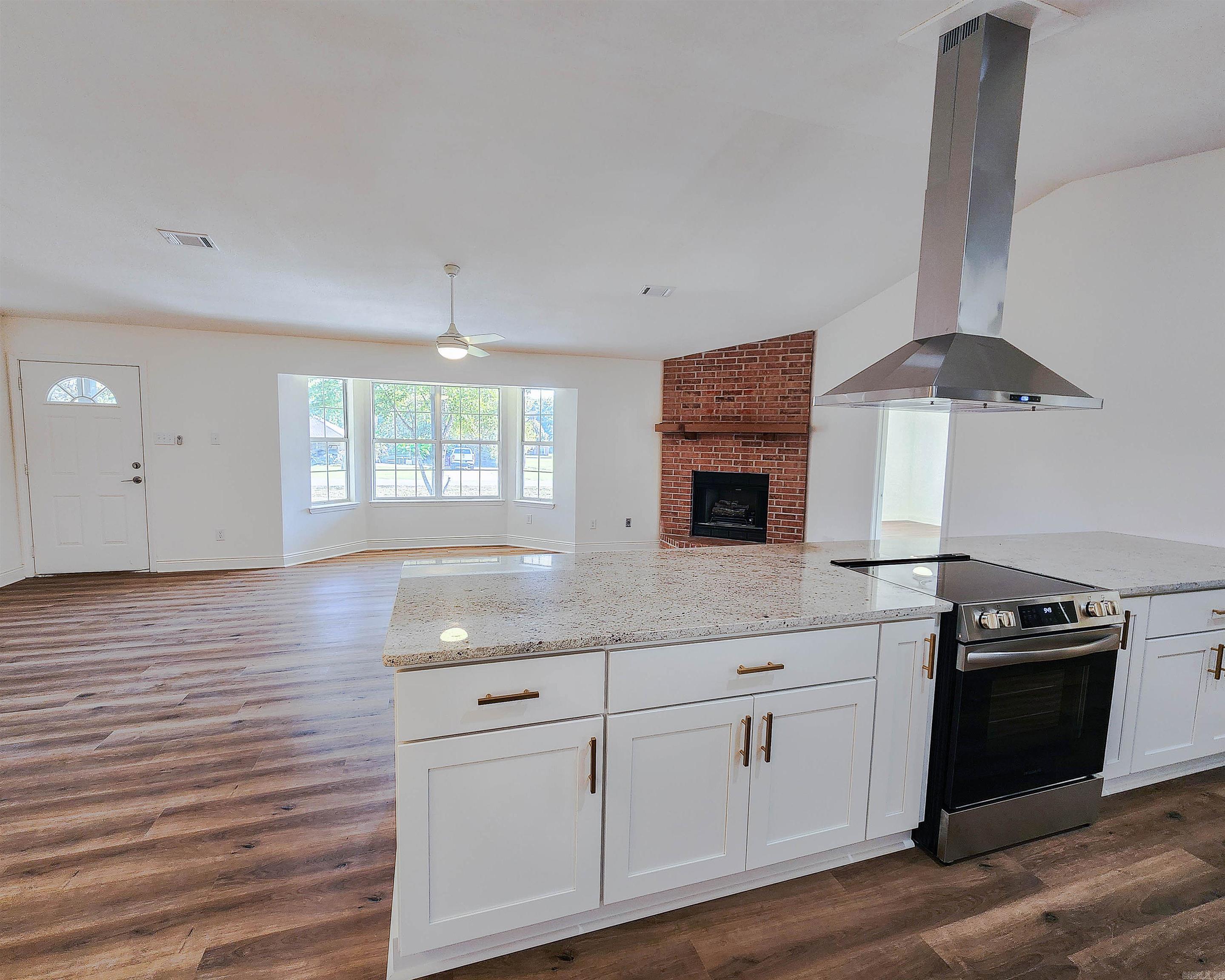 SHADY MEADOW - Residential