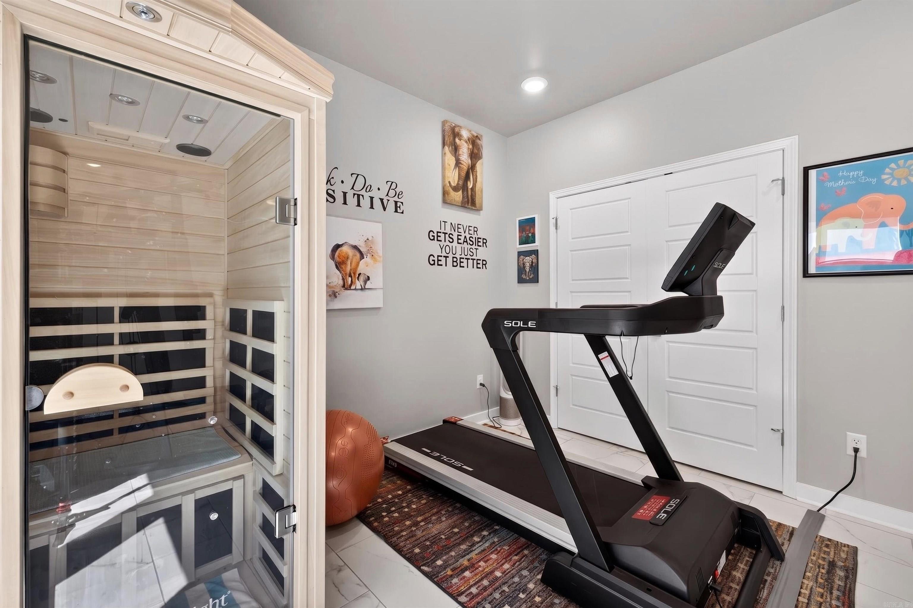 CACERES - Residential