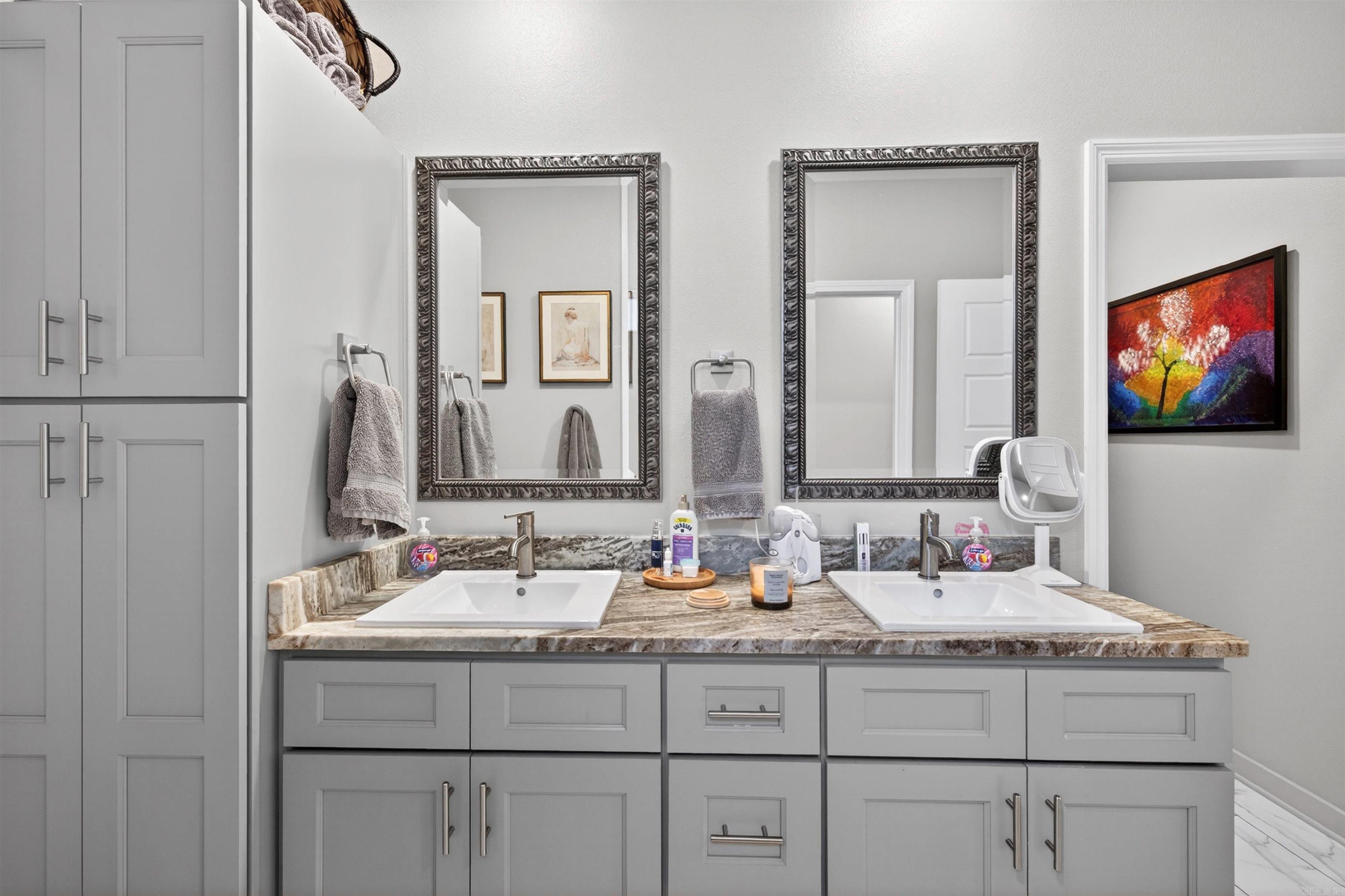 CACERES - Residential