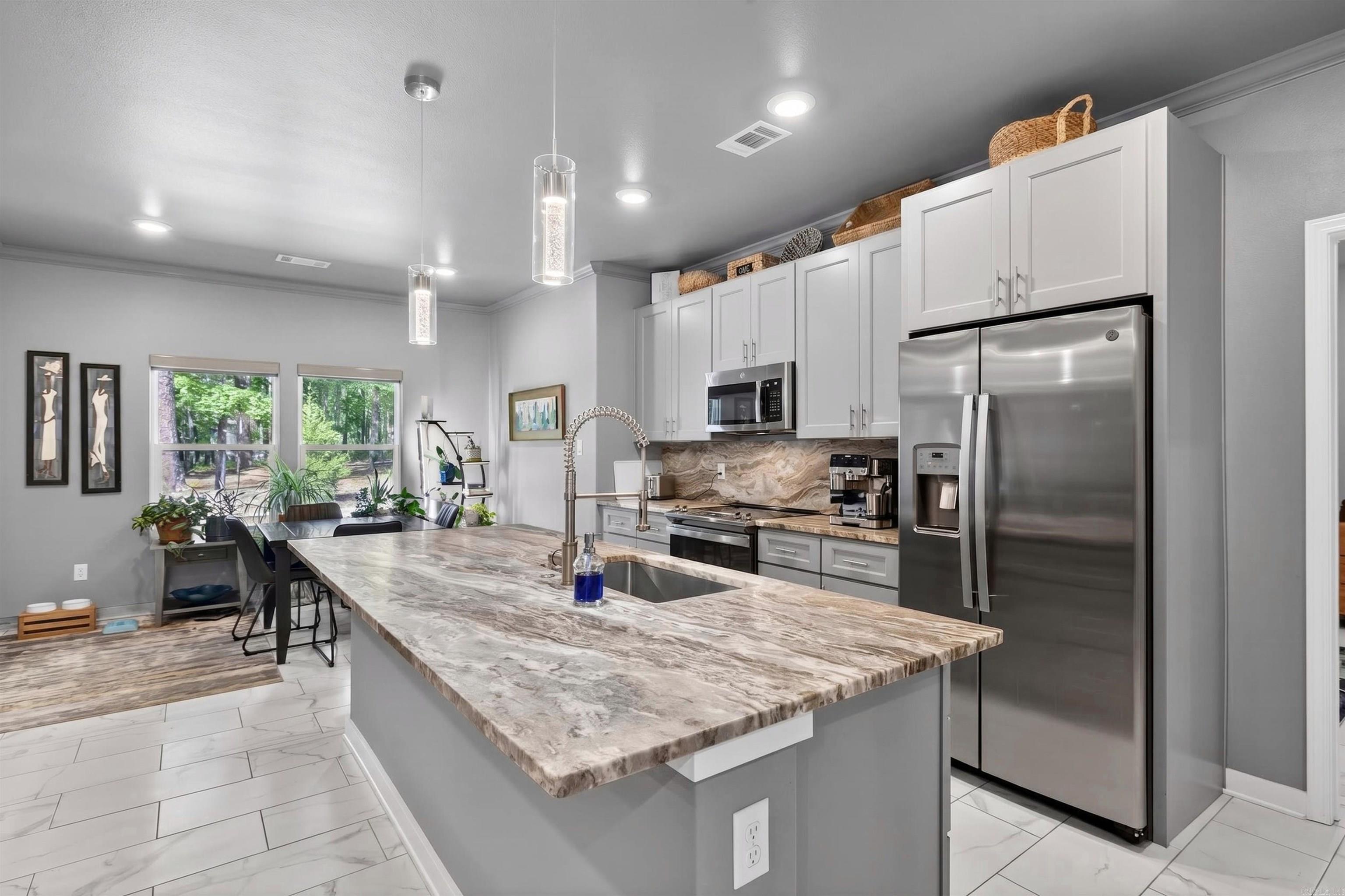 CACERES - Residential