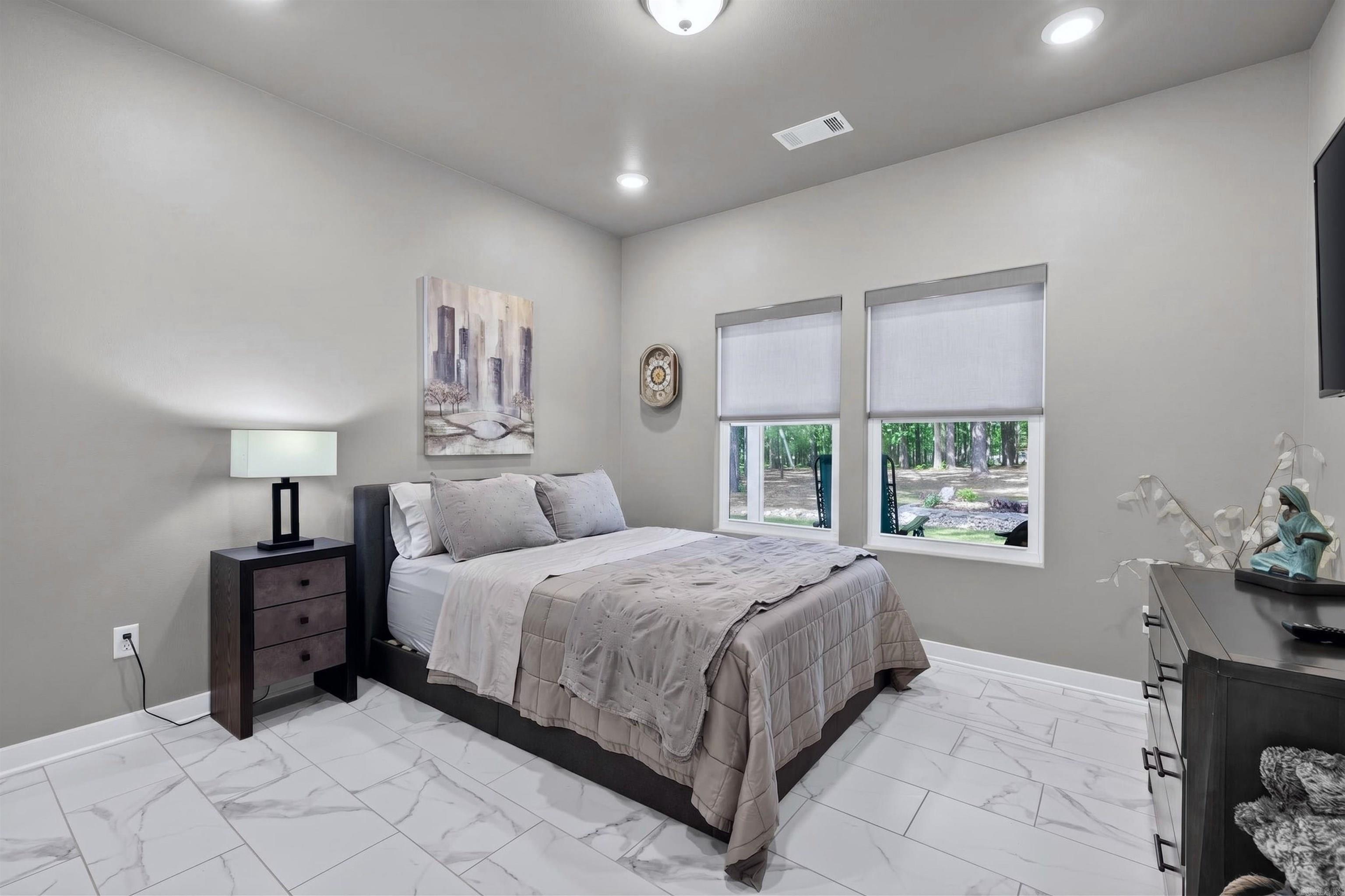 CACERES - Residential