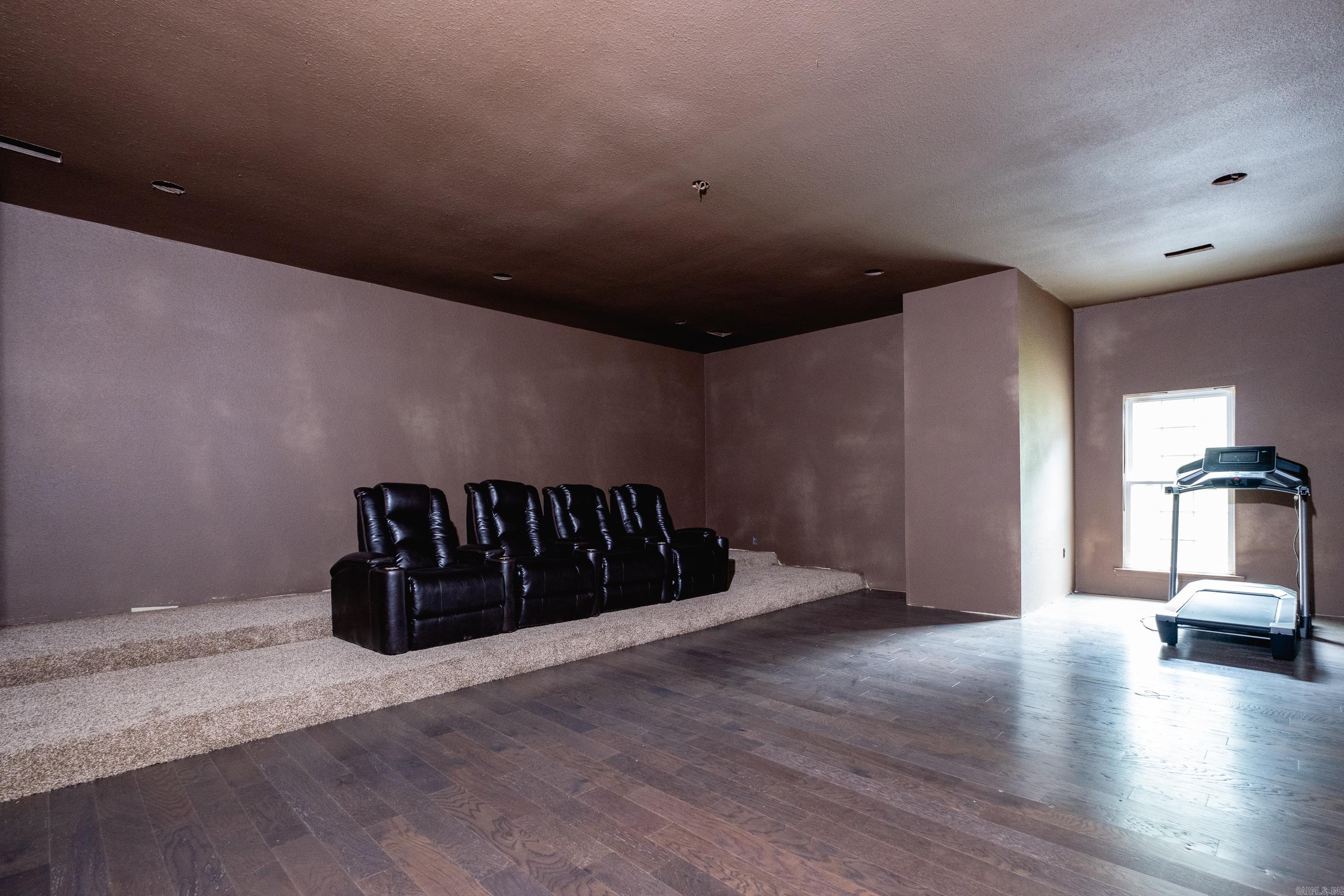 Maple Creek Farm - Residential