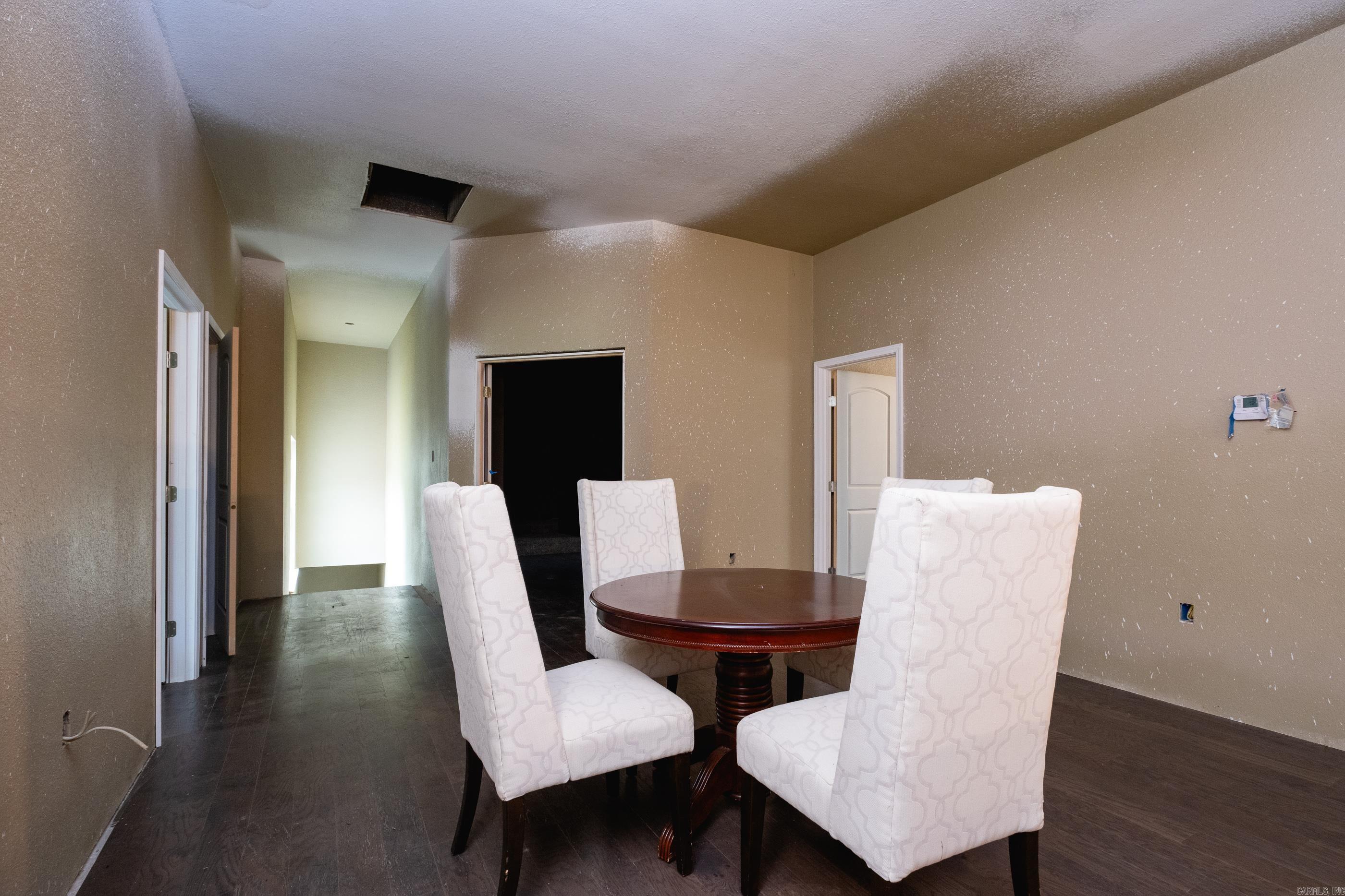 Maple Creek Farm - Residential