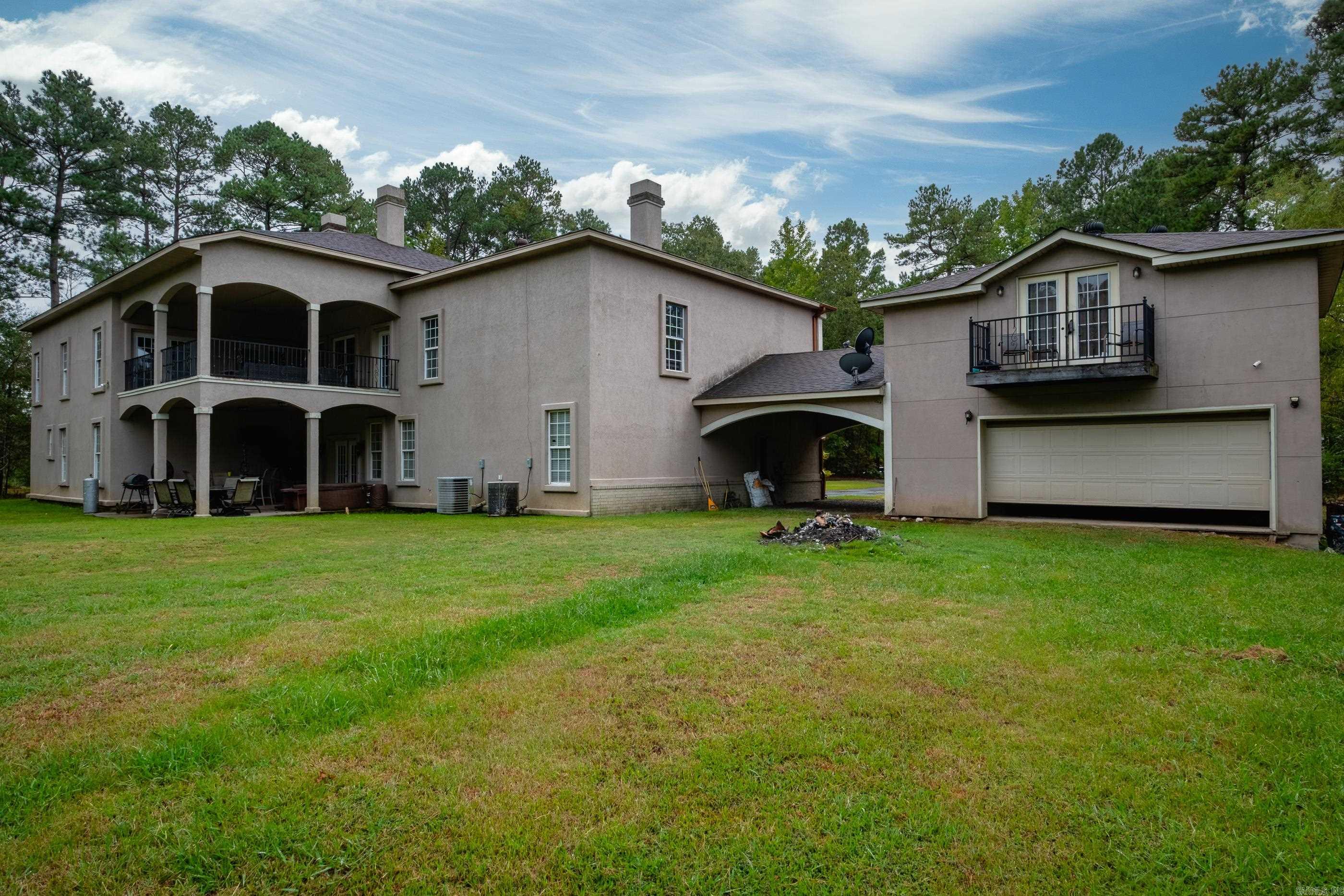 Maple Creek Farm - Residential