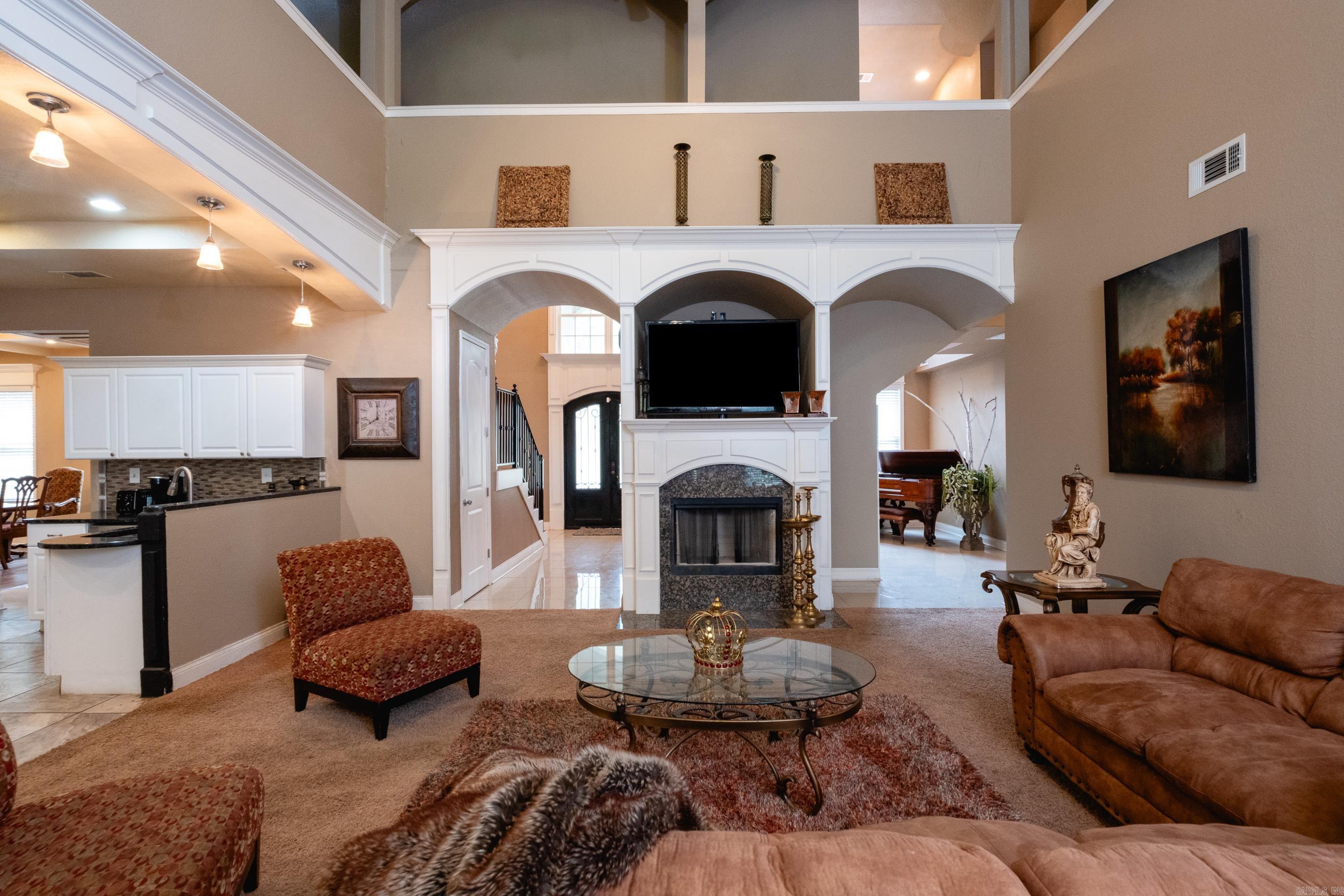 Maple Creek Farm - Residential