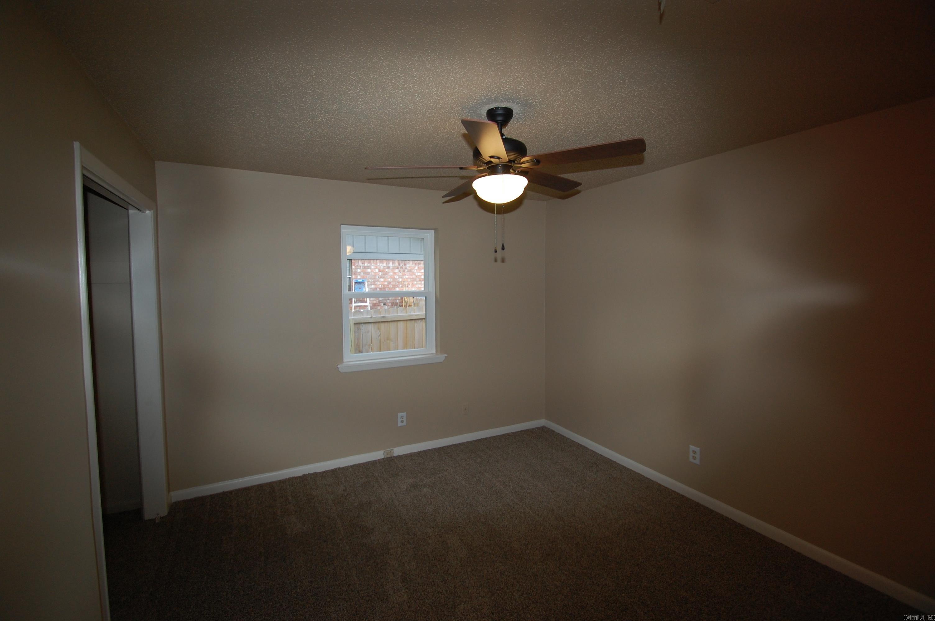 Royal Manor - Residential Income