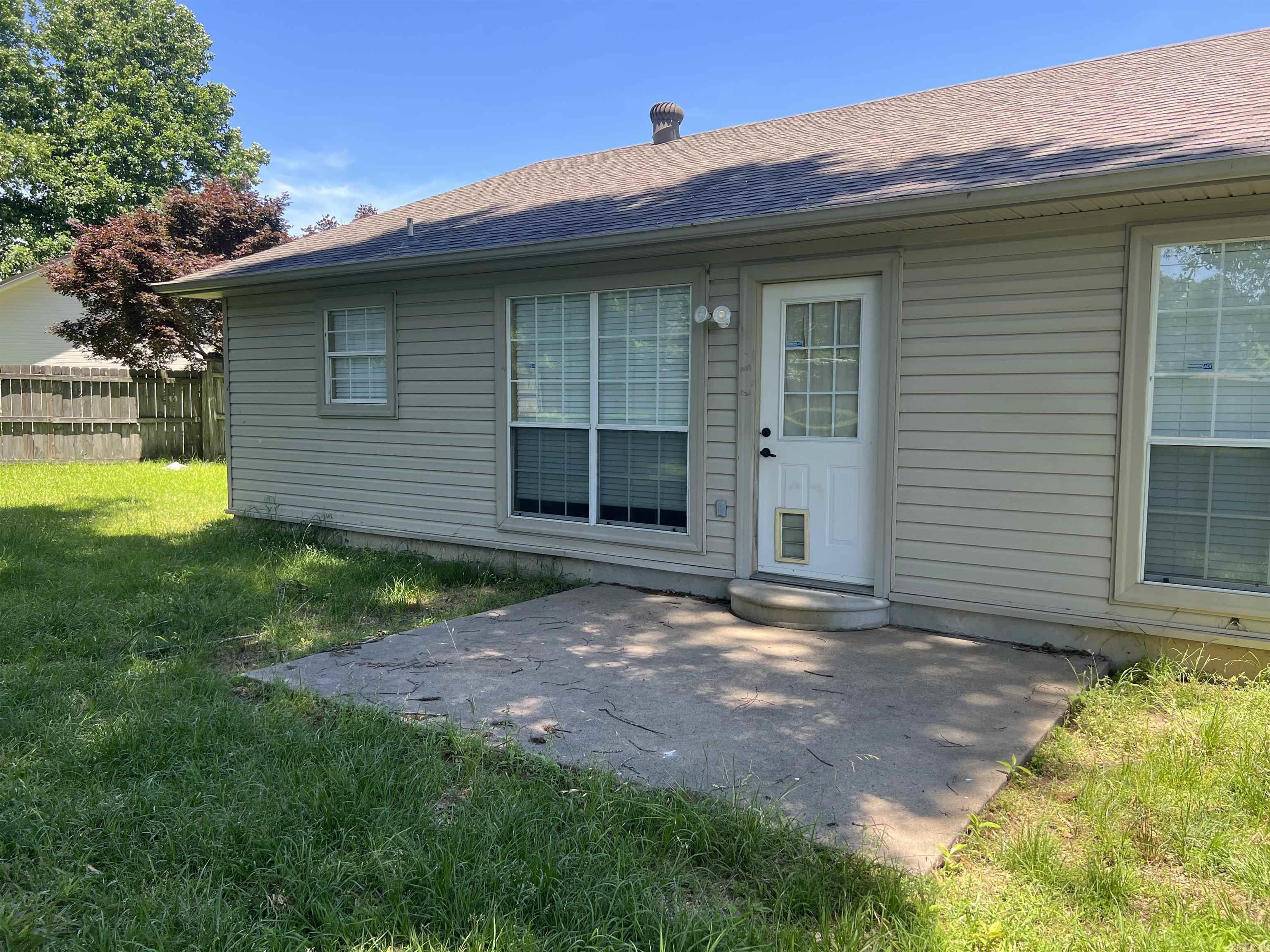 Meadow Creek - Residential Lease