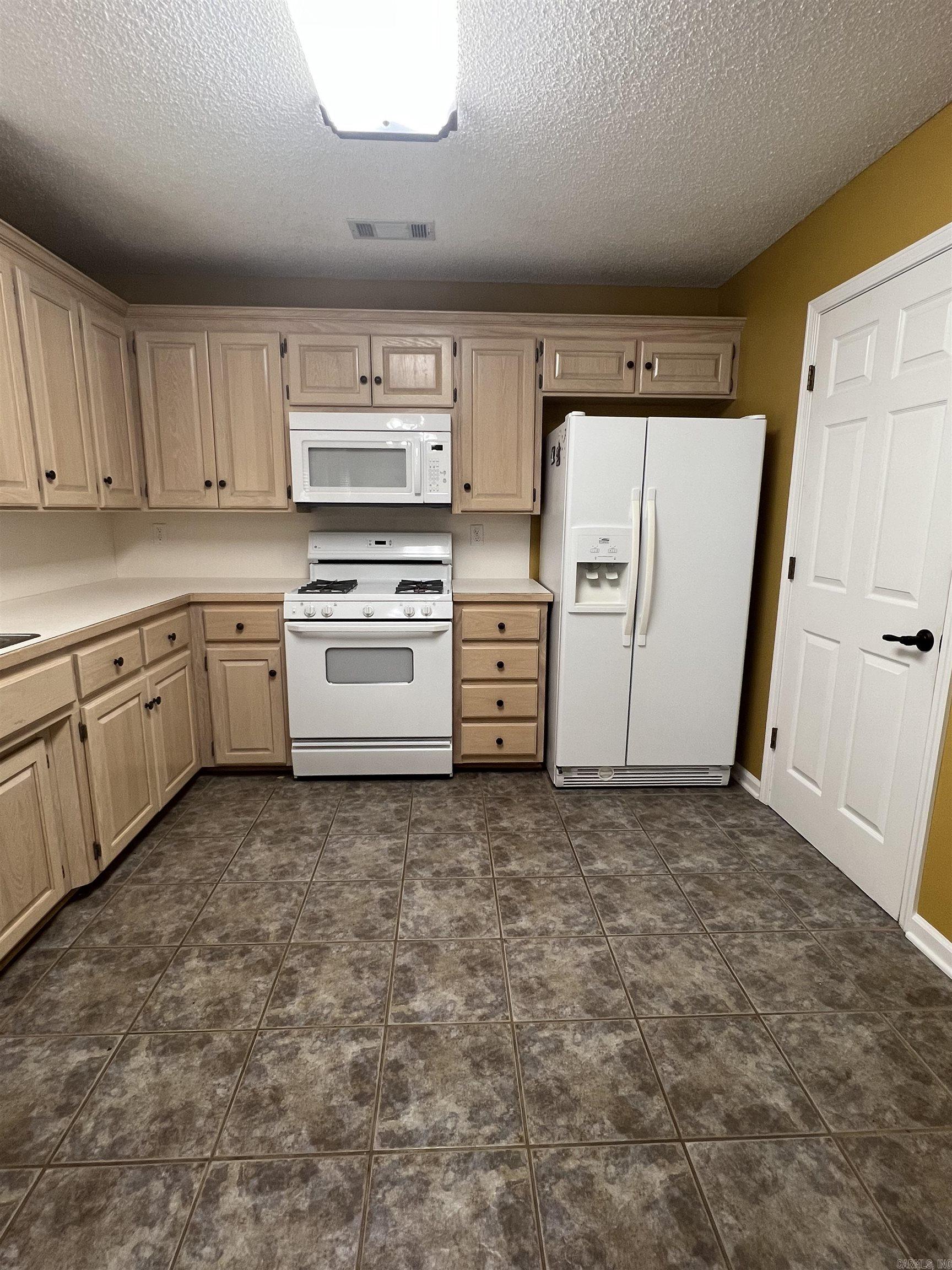 Meadow Creek - Residential Lease