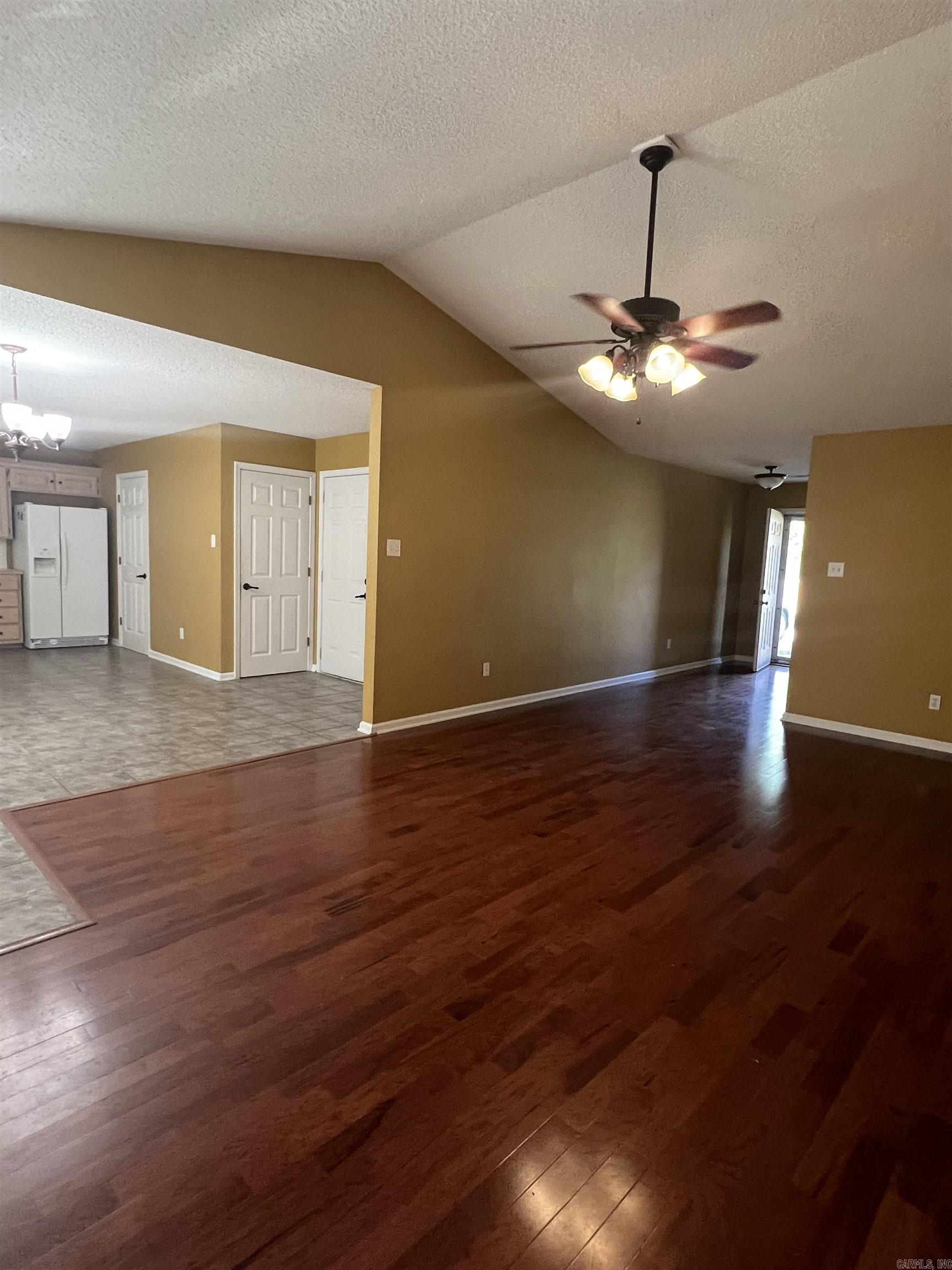 Meadow Creek - Residential Lease