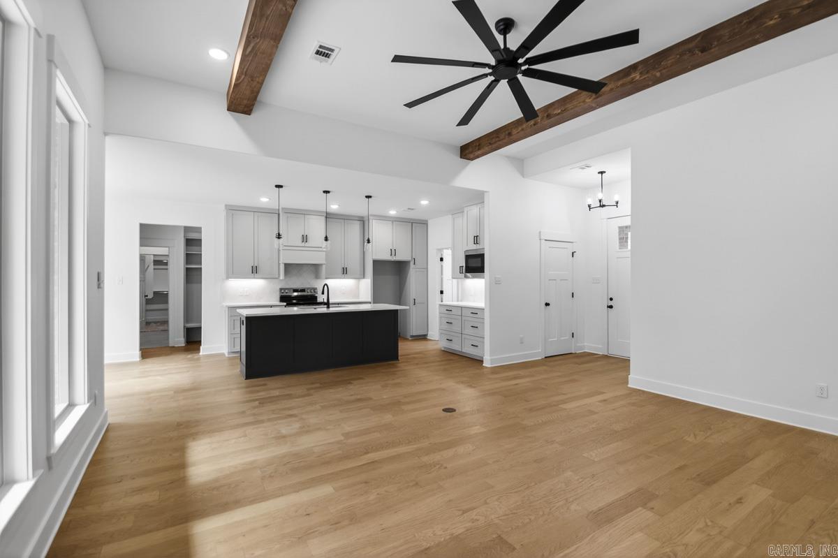 EAGLE RIDGE ESTATES - Residential