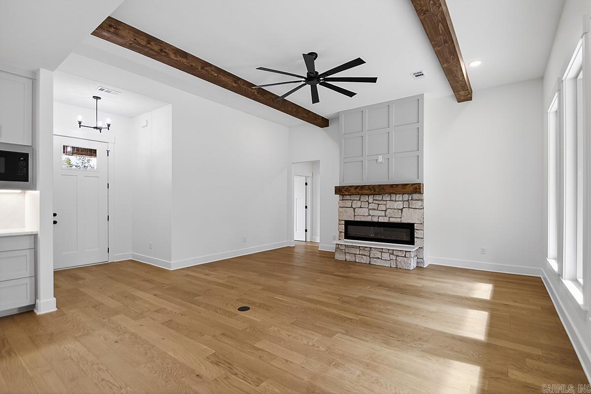 EAGLE RIDGE ESTATES - Residential