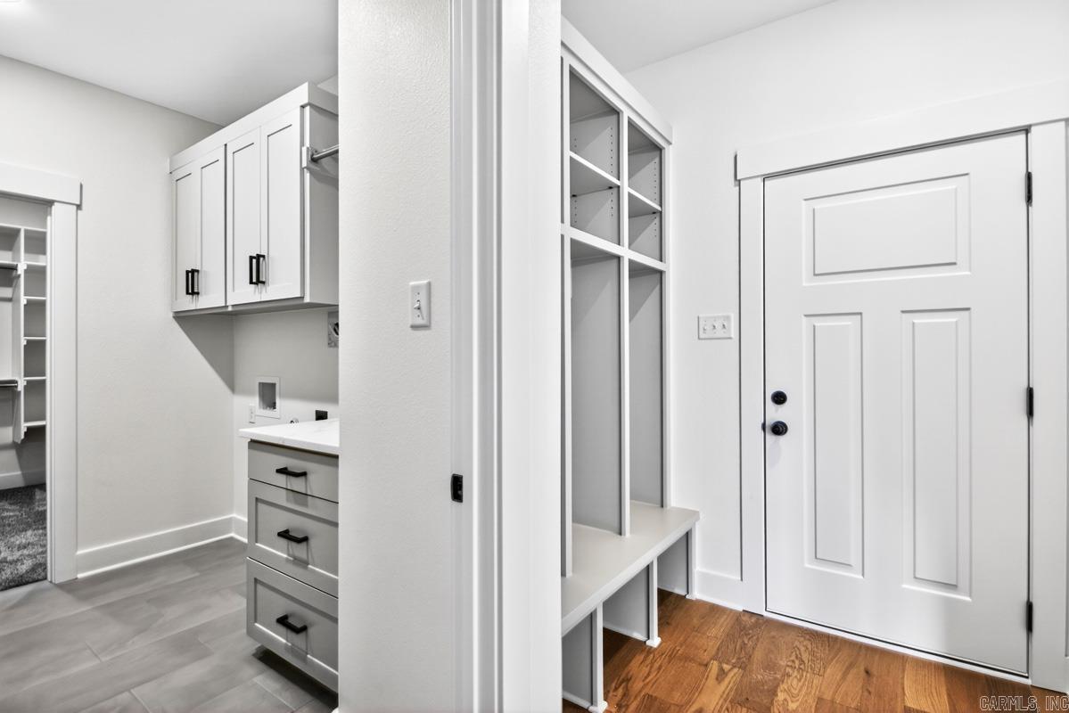 EAGLE RIDGE ESTATES - Residential