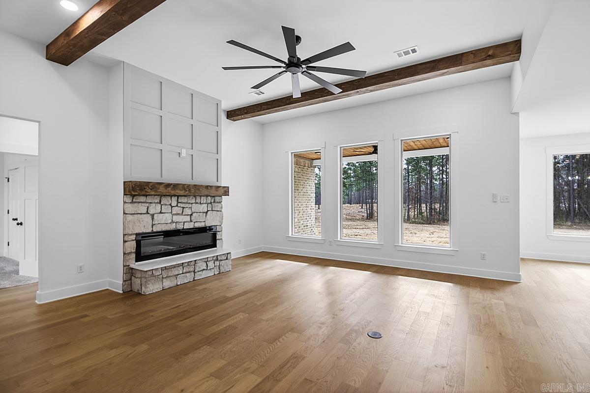 EAGLE RIDGE ESTATES - Residential