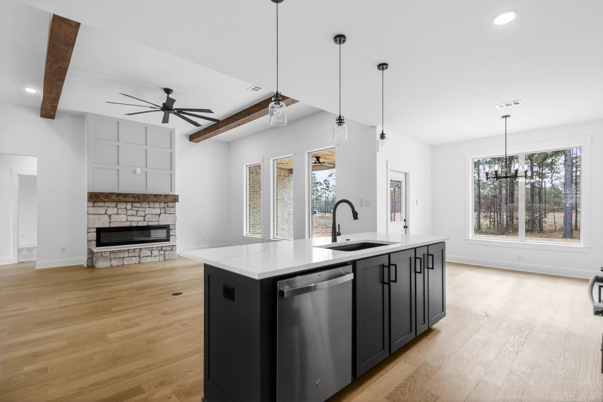 EAGLE RIDGE ESTATES - Residential