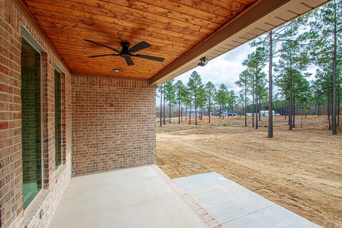 EAGLE RIDGE ESTATES - Residential