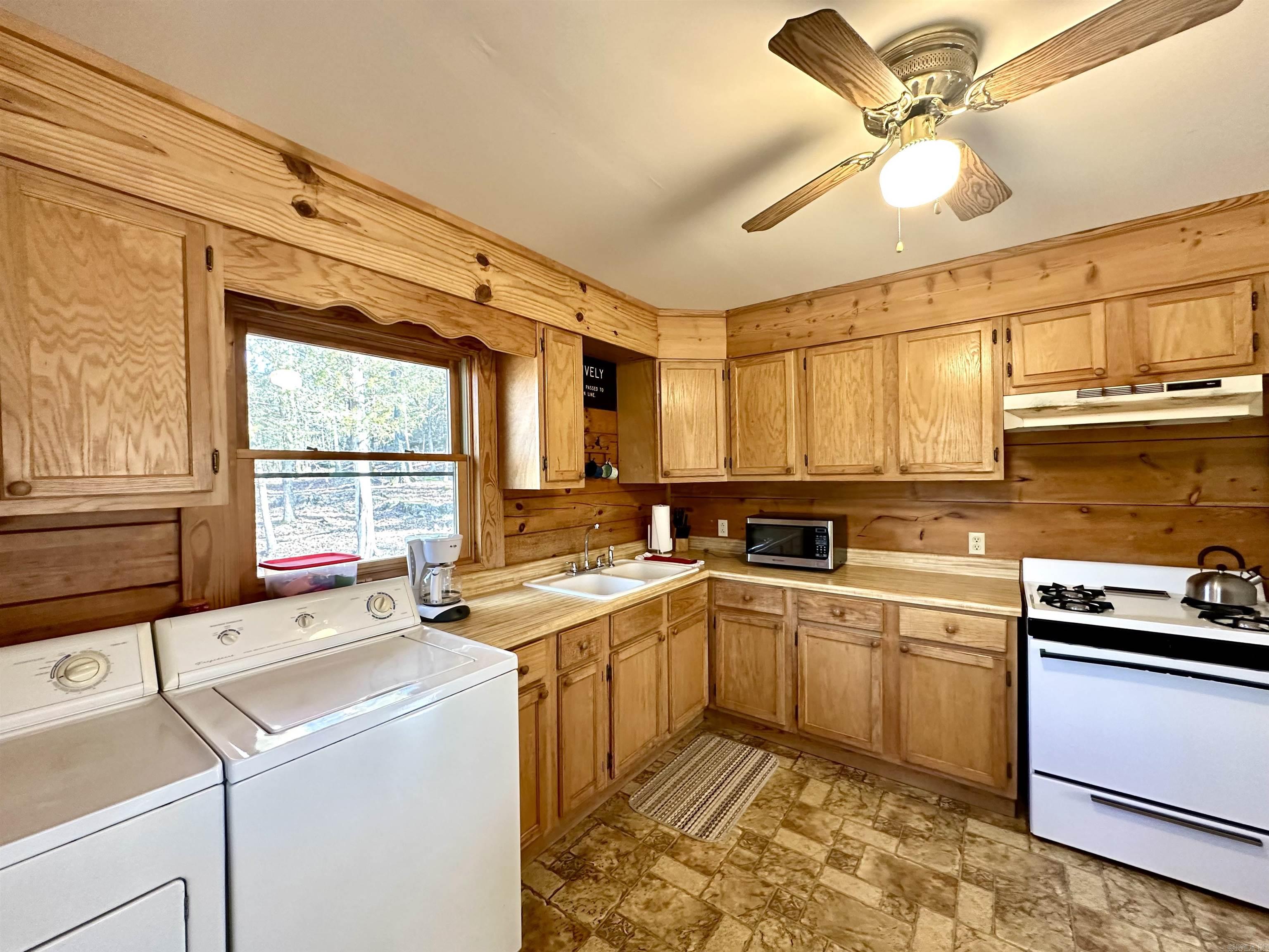 RIPPLIN SHOALS RIDGETOP - Residential