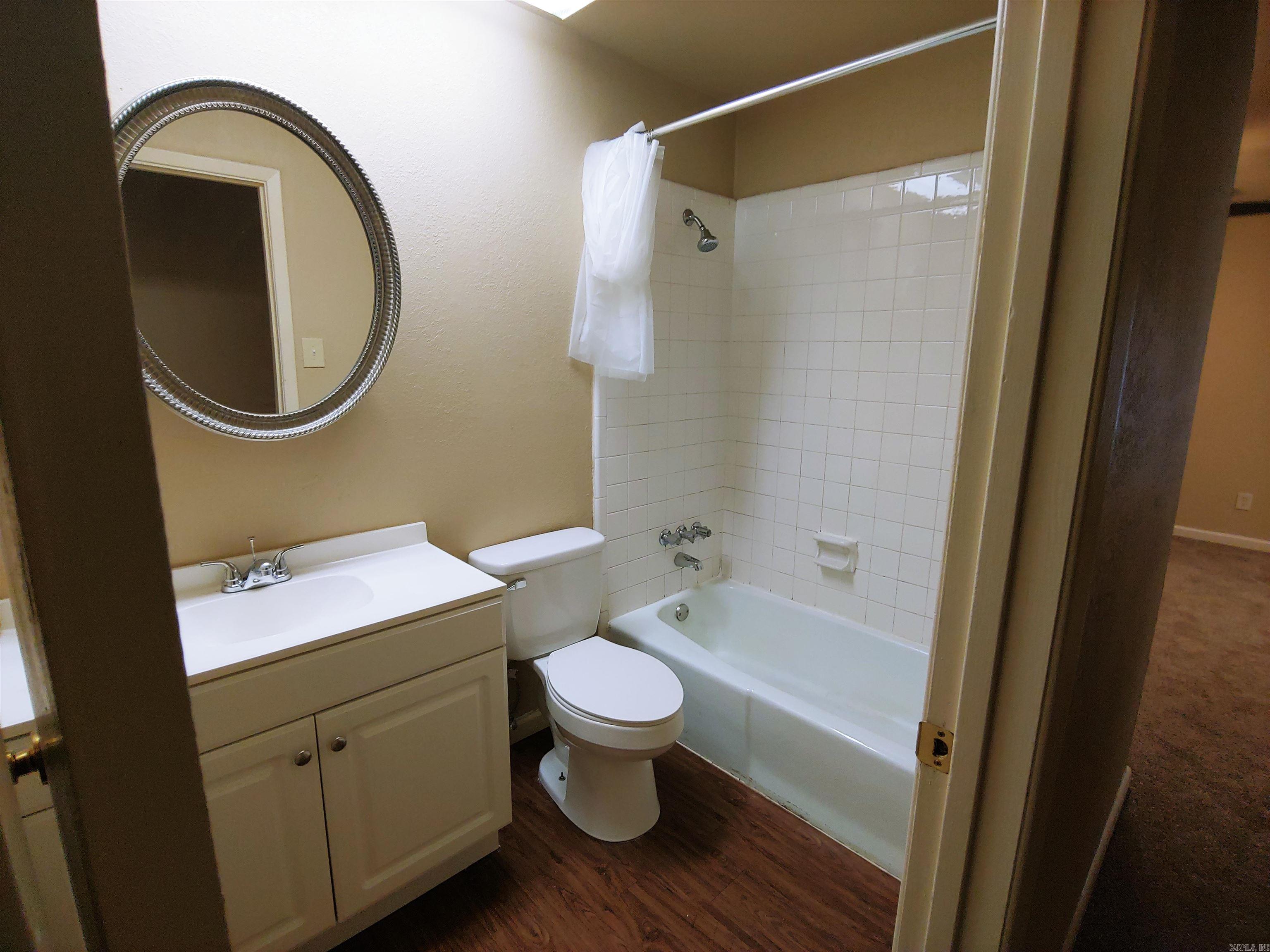 Plunkett 2nd - Residential Lease