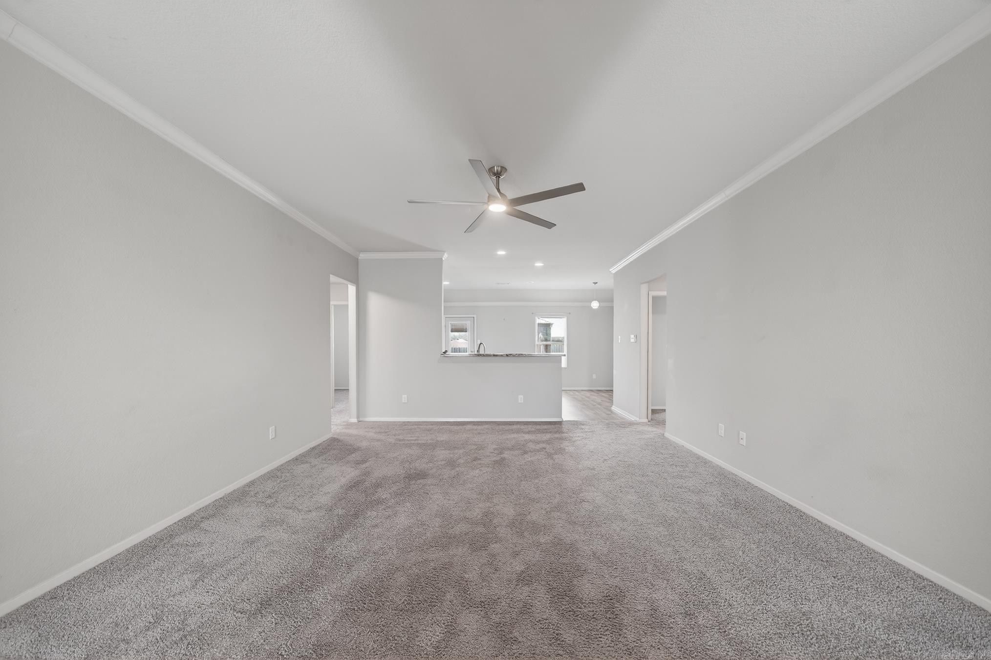 OAKLAND GROVE ESTATES - Residential Lease