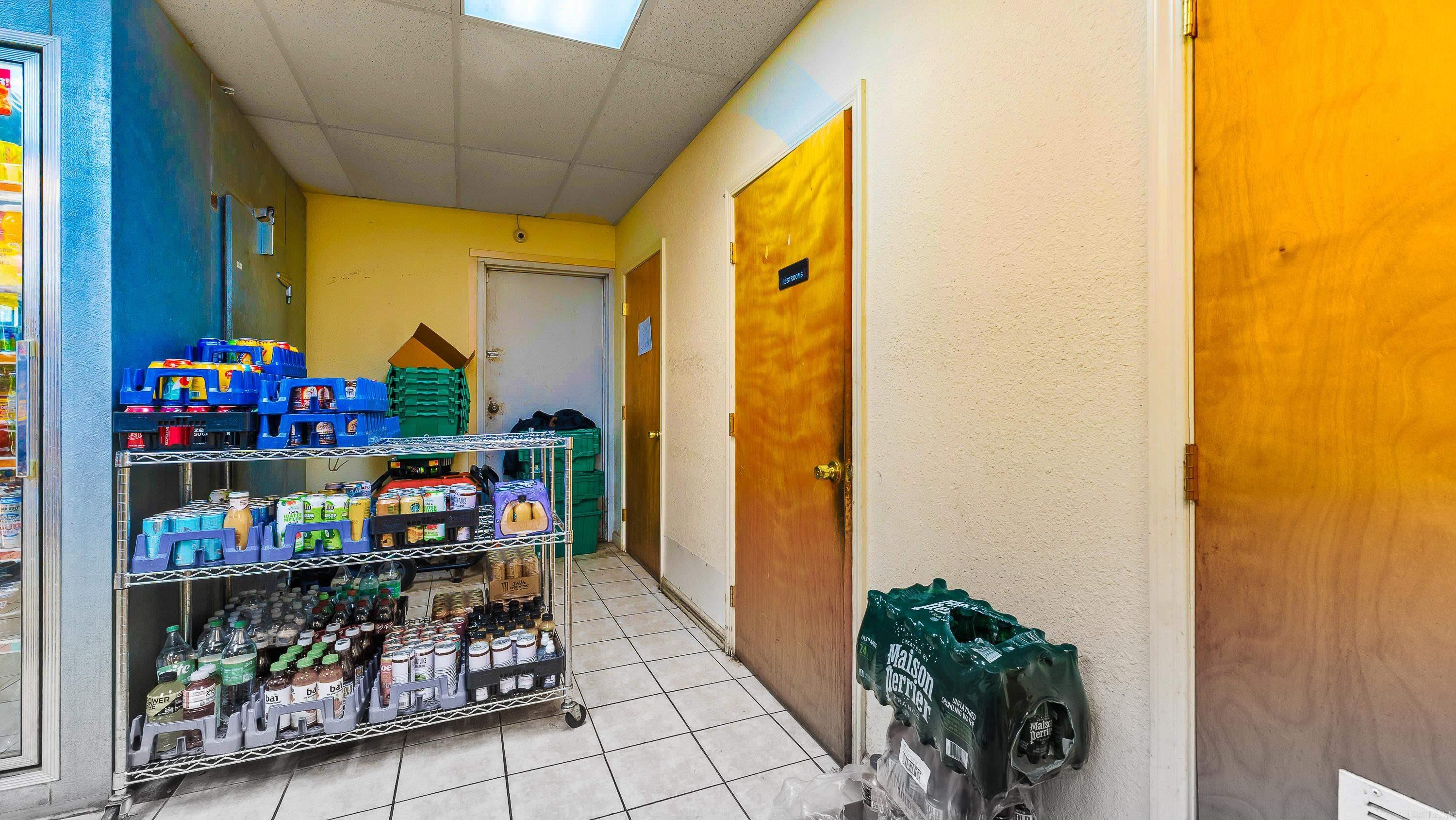 Fulton - Commercial Sale