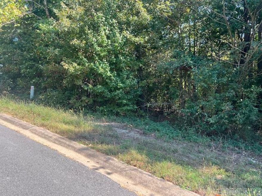 Residential lot available in River Oaks — one of the few remaining in this desirable neighborhood. Enjoy living in a beautiful subdivision located in the heart of North Benton. Lot 111, and lot 112 can be purchased together. Please see MLS 25040793 ( lot 111).