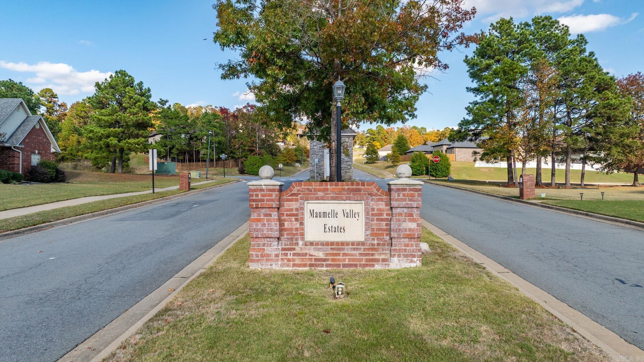 MAUMELLE VALLEY ESTATES - Residential