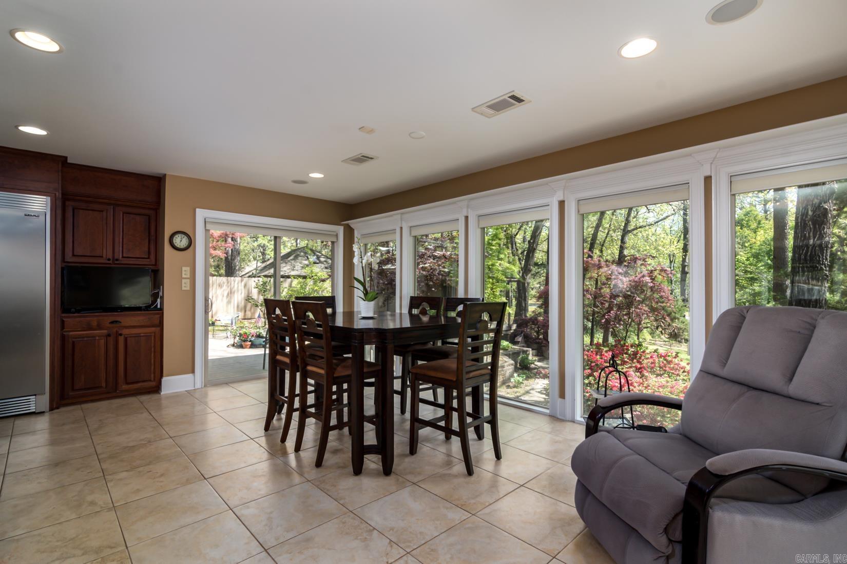 PLEASANT VALLEY - Residential