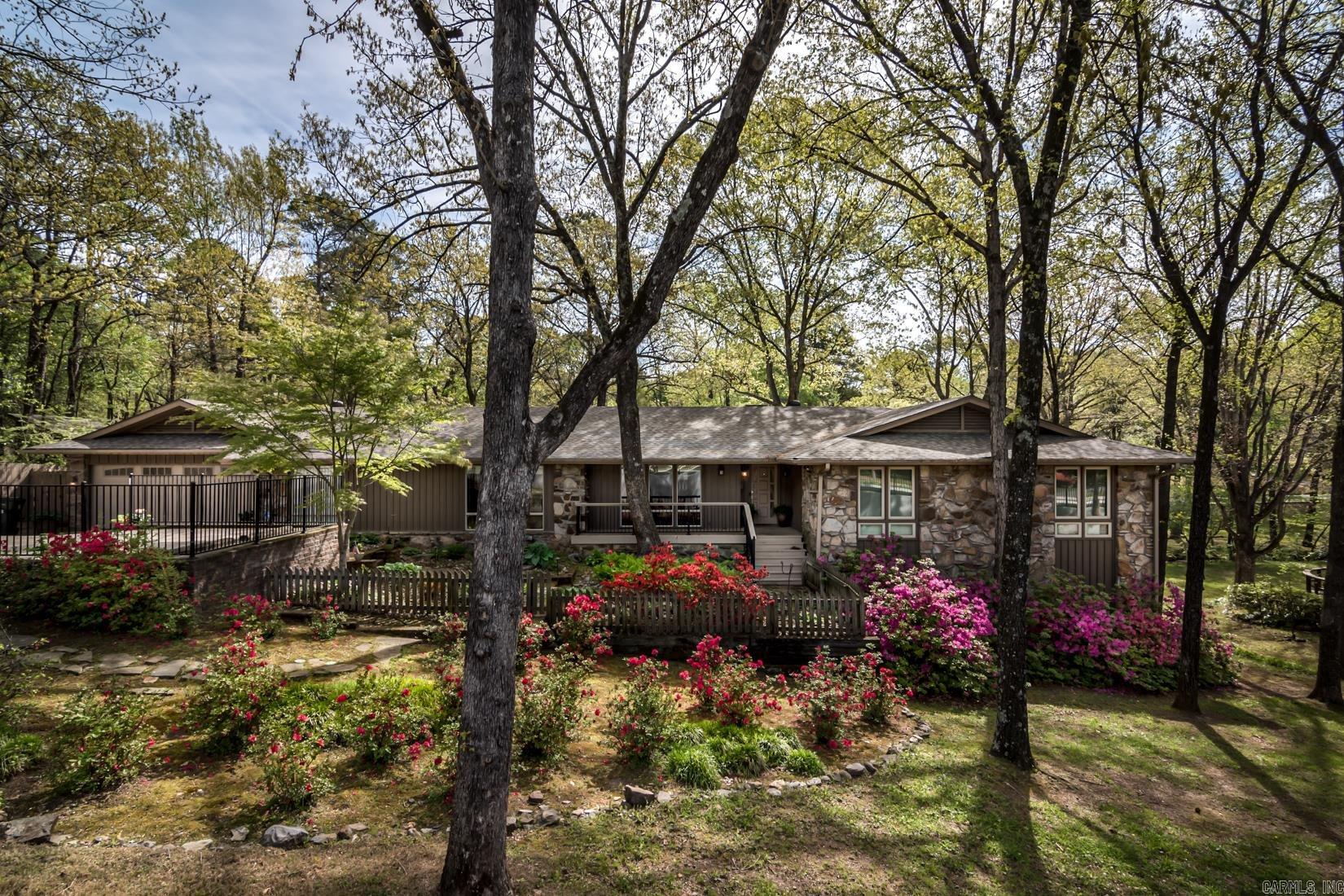 PLEASANT VALLEY - Residential