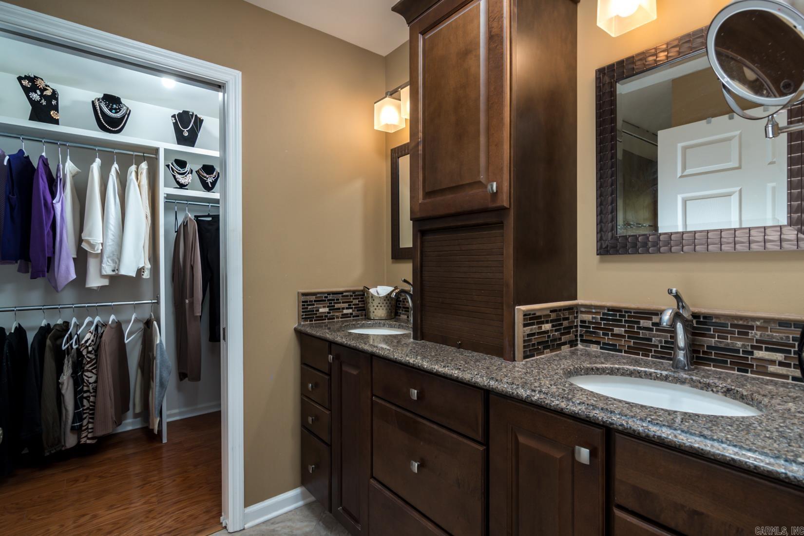 PLEASANT VALLEY - Residential