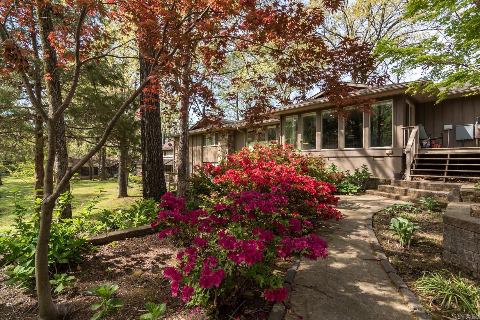 PLEASANT VALLEY - Residential