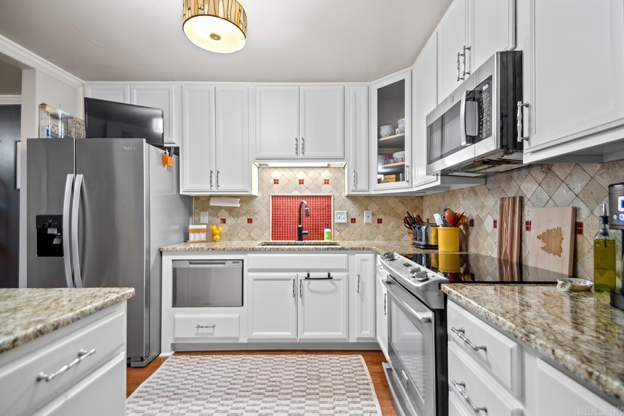 CAMBRIDGE PLACE HPR - Residential