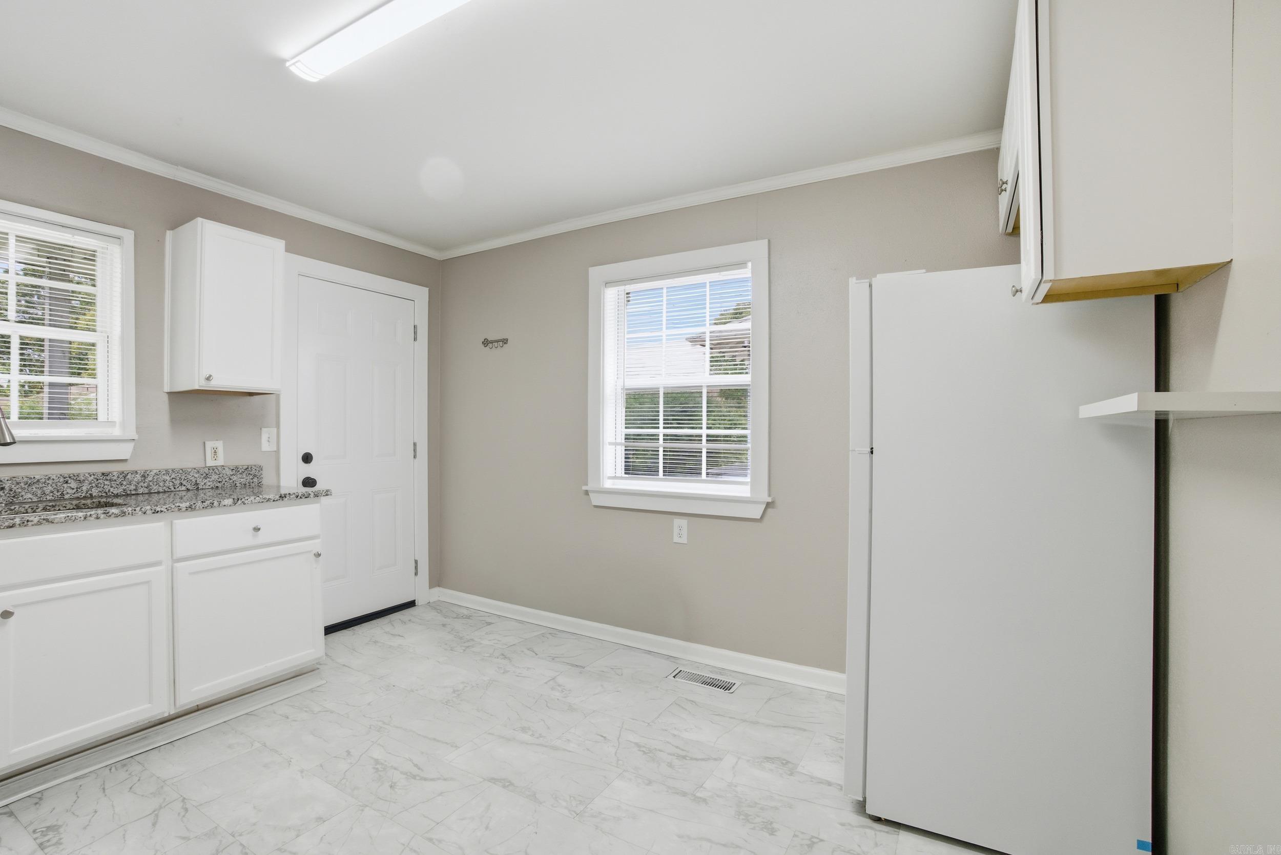 Centenial - Residential Lease