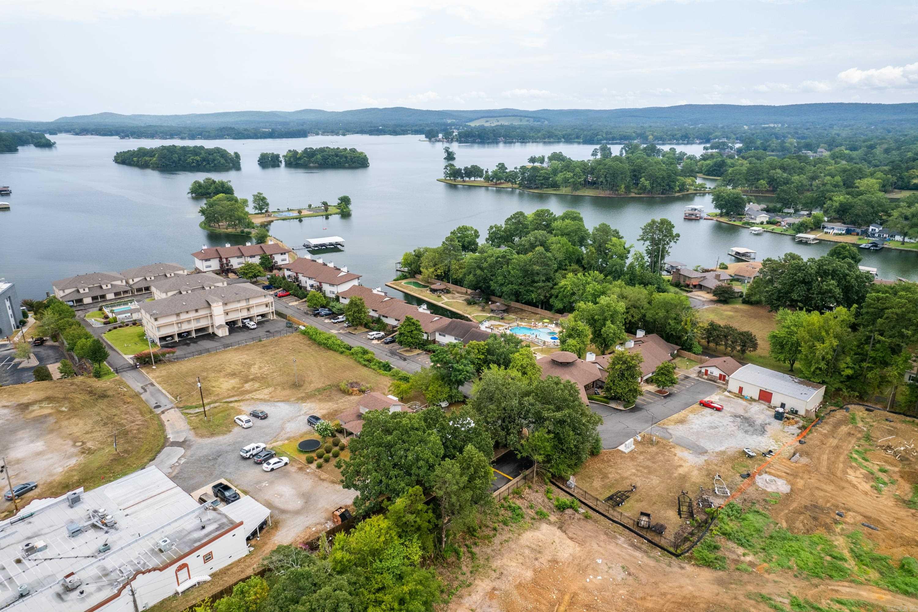 EMERALD ISLE HPR - Residential