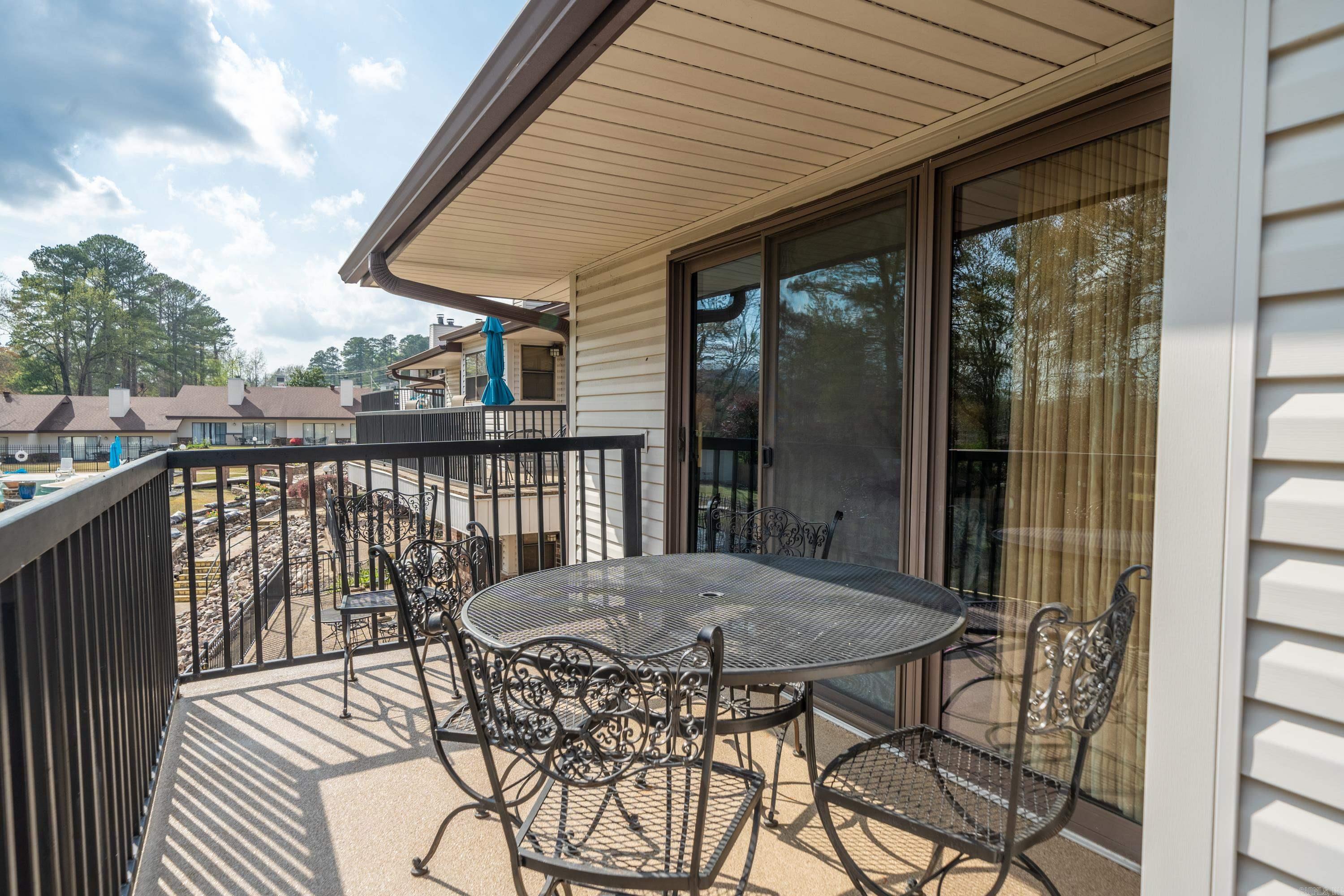 EMERALD ISLE HPR - Residential