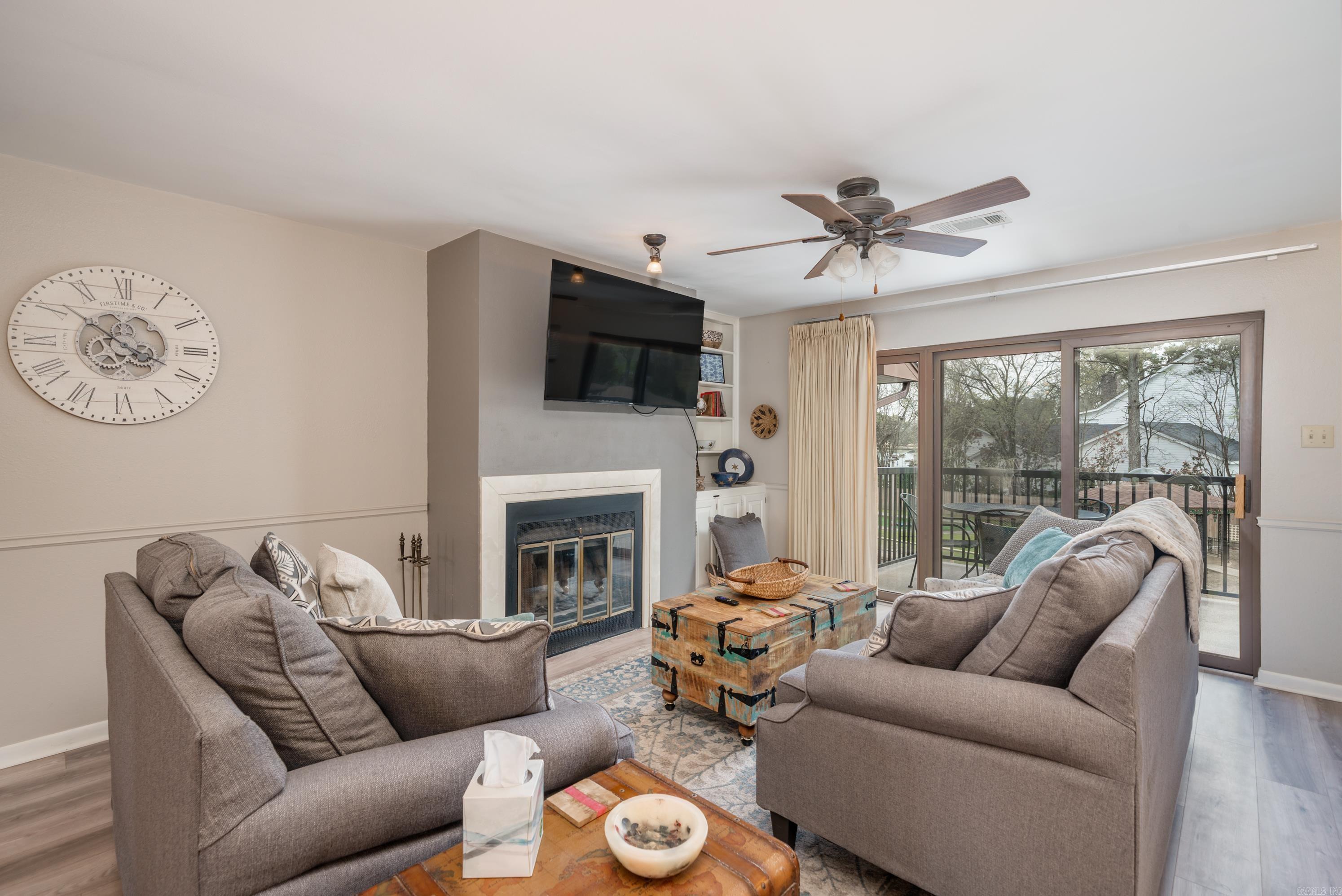 EMERALD ISLE HPR - Residential