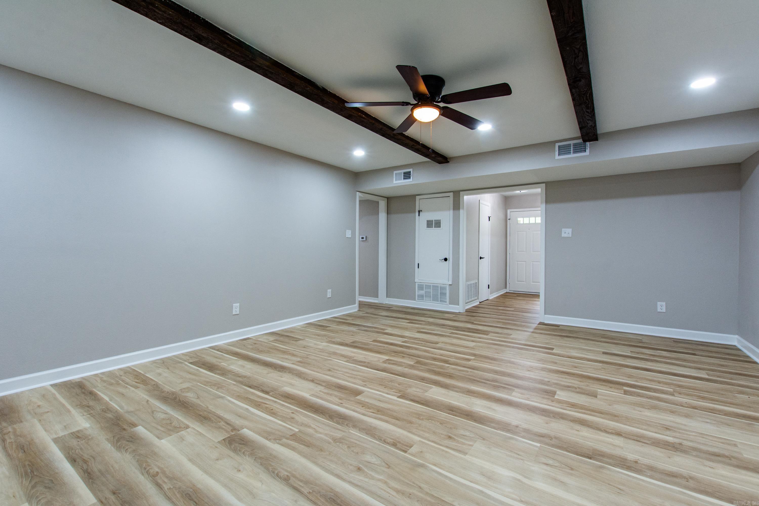 OTTER CREEK COMMUNITY - Residential