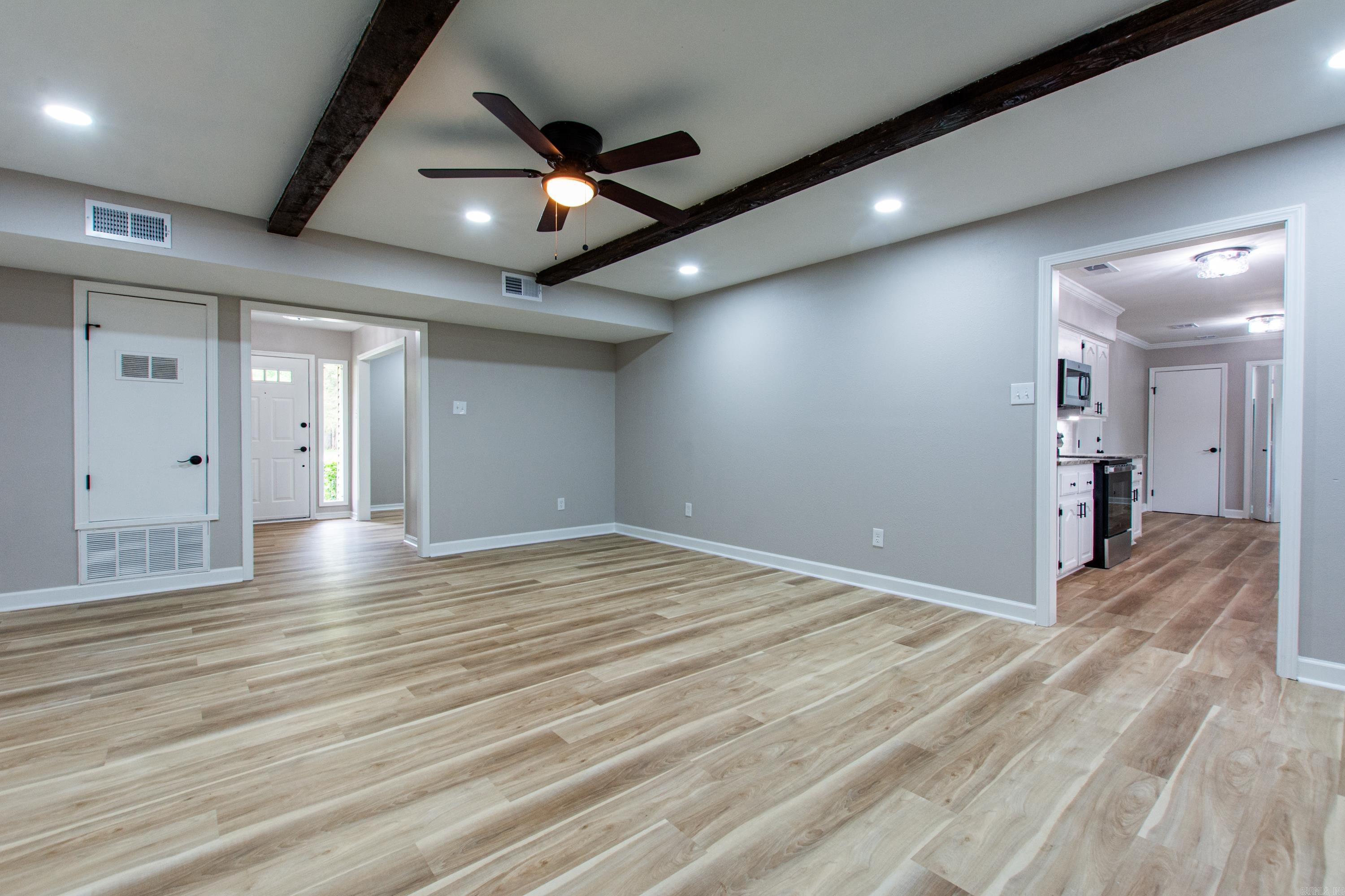 OTTER CREEK COMMUNITY - Residential