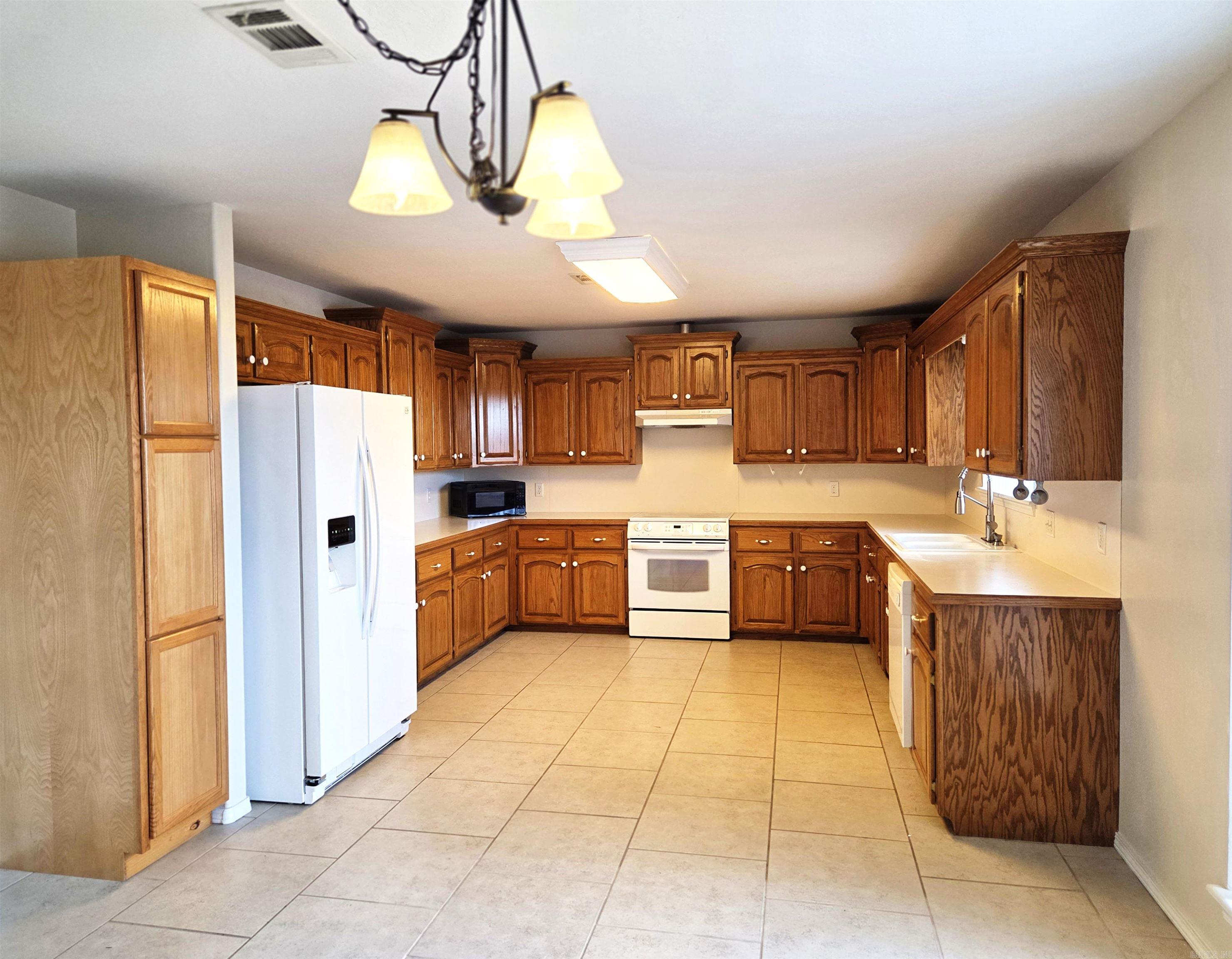 TIMBER RIDGE EAST - Residential