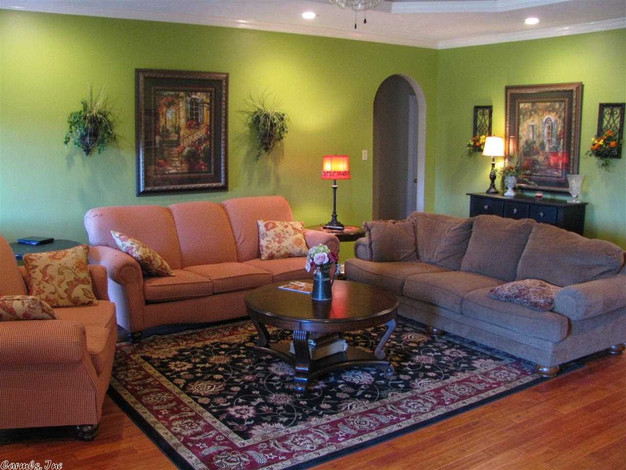 Pine Creek - Residential