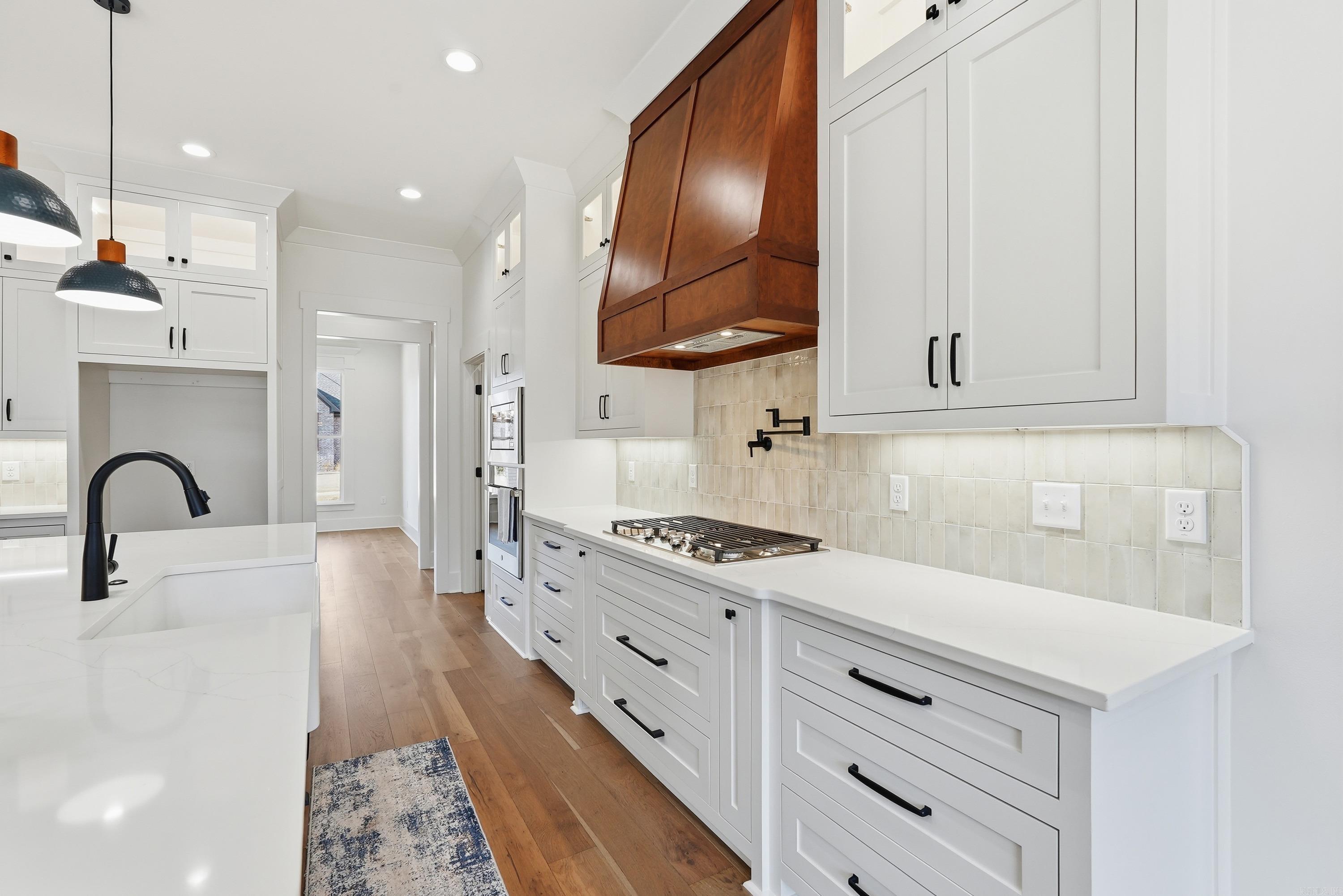 Lands End Estates - Residential