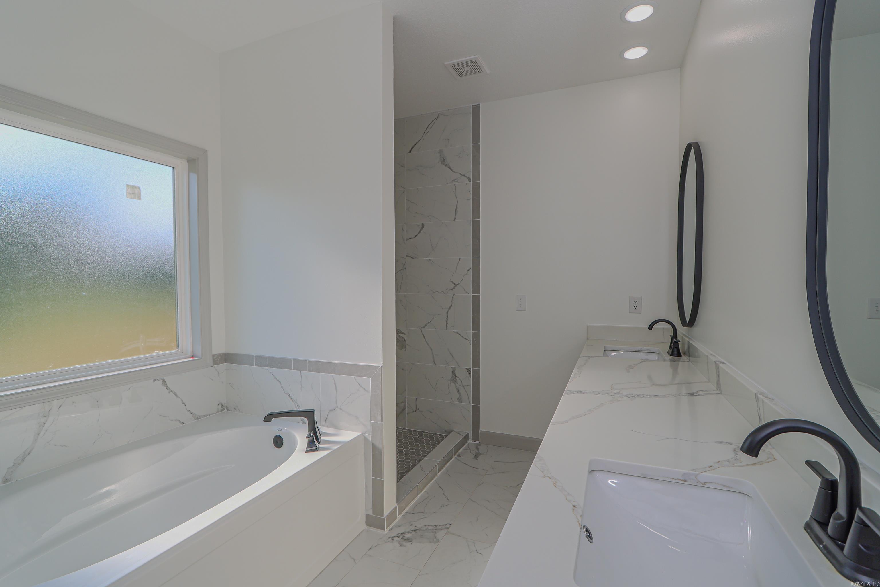 SILO RIDGE ESTATES - Residential