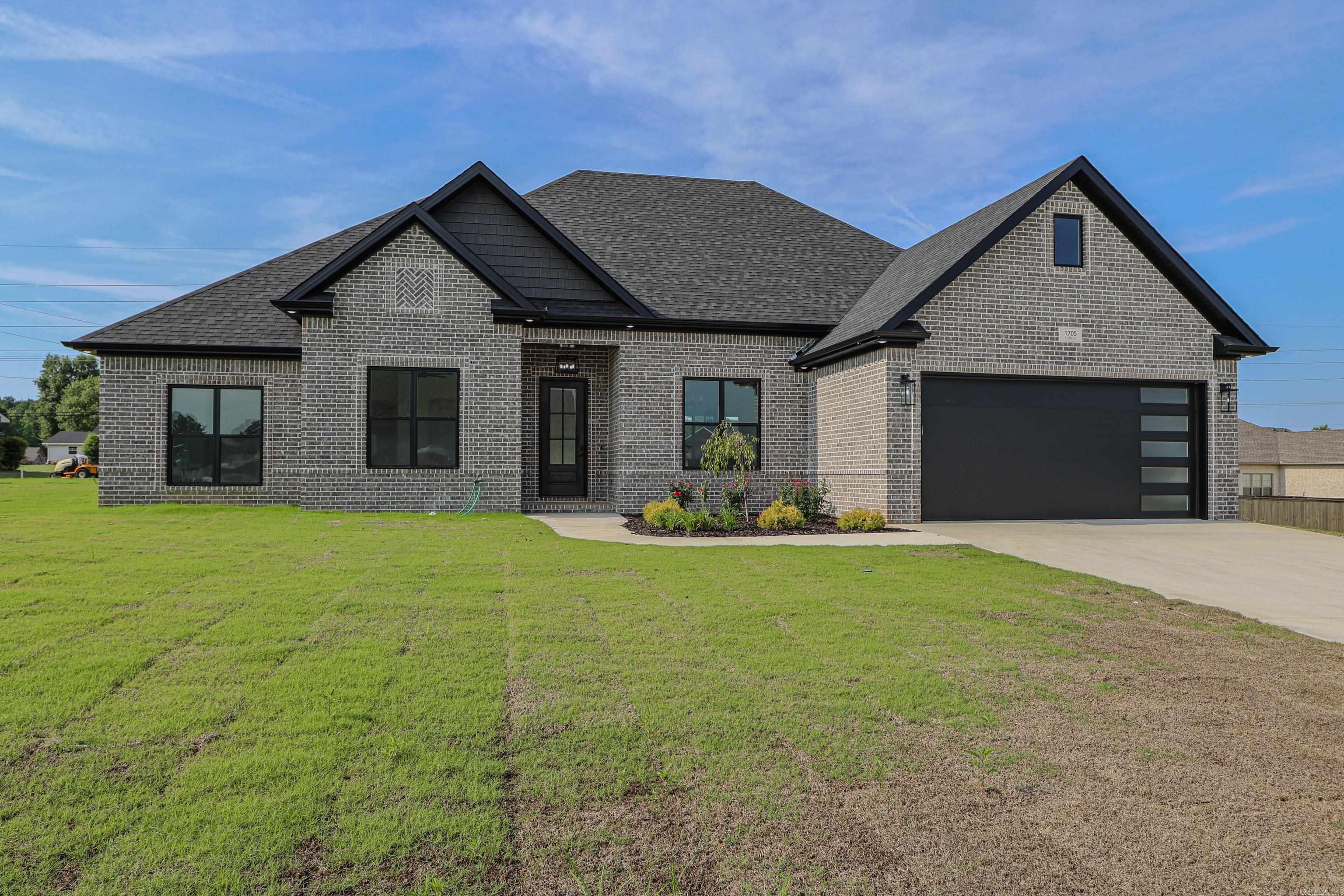 SILO RIDGE ESTATES - Residential