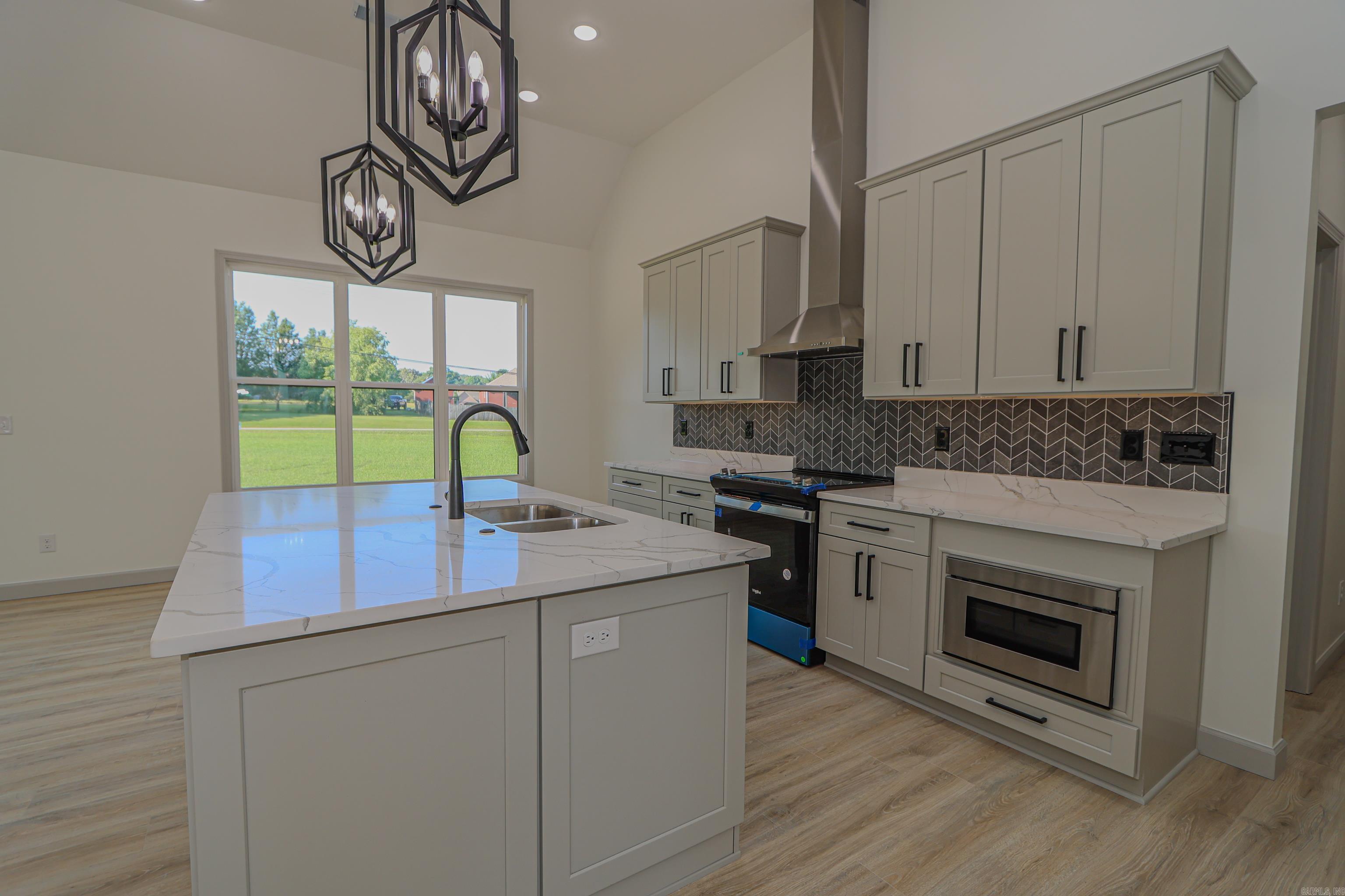 SILO RIDGE ESTATES - Residential