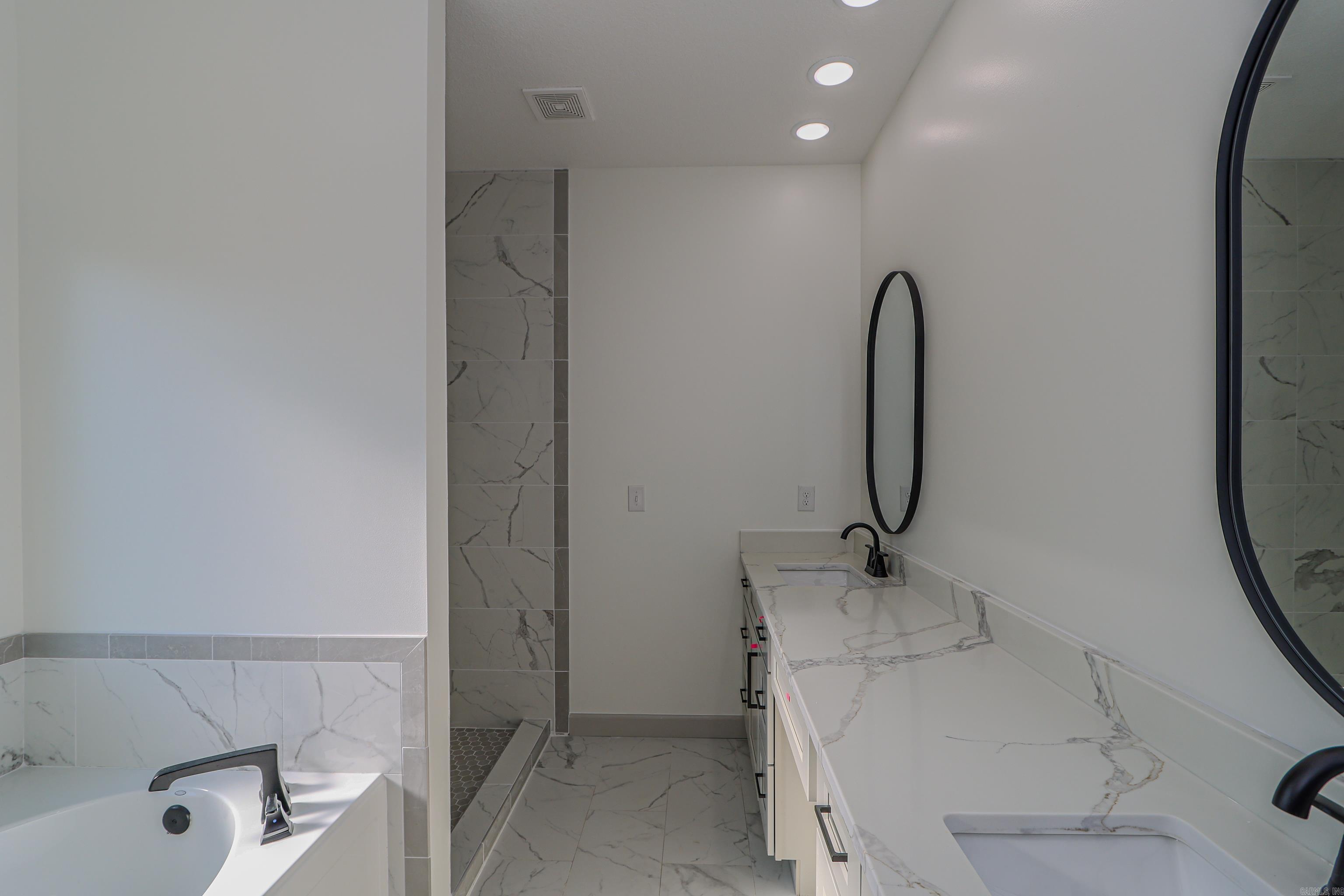 SILO RIDGE ESTATES - Residential