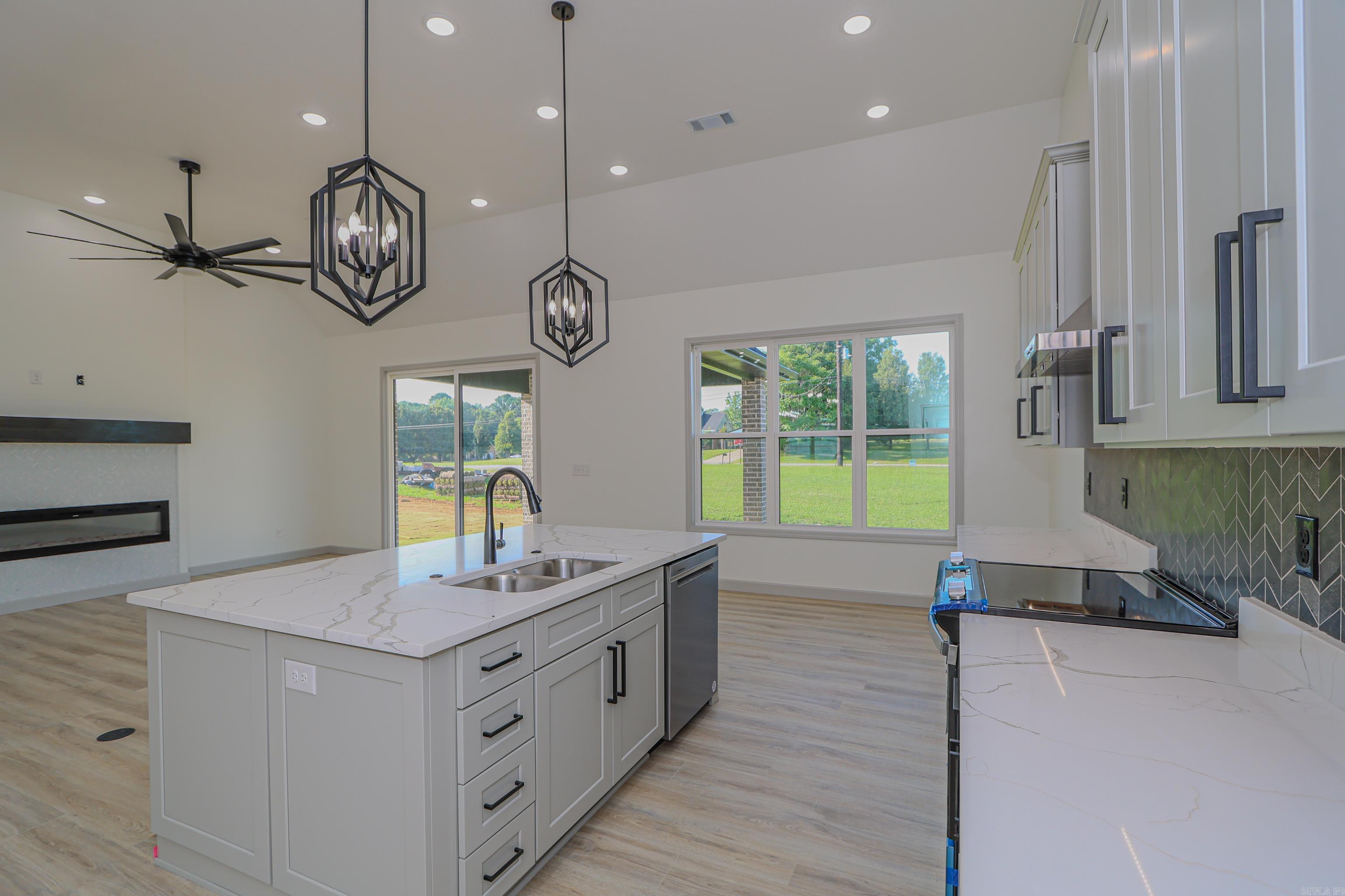 SILO RIDGE ESTATES - Residential