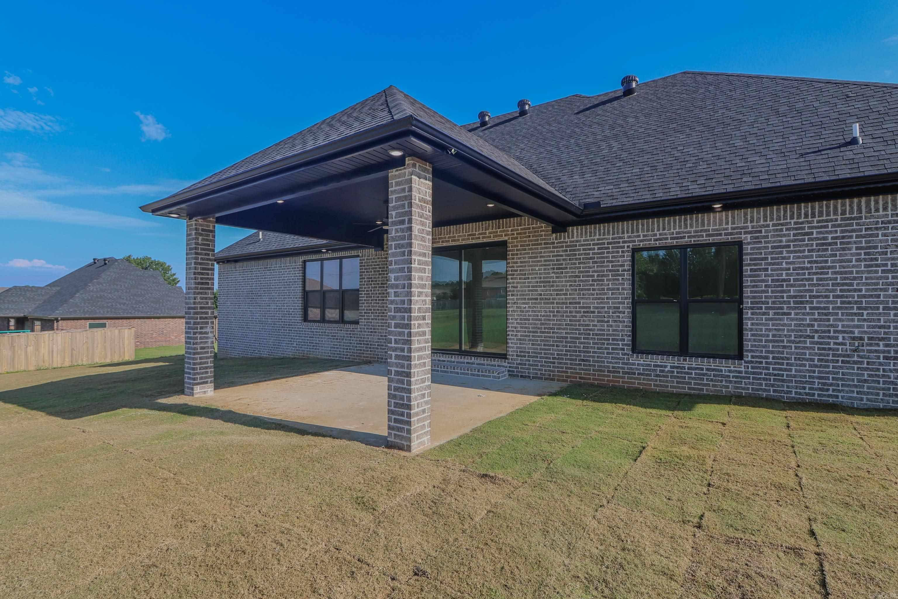 SILO RIDGE ESTATES - Residential