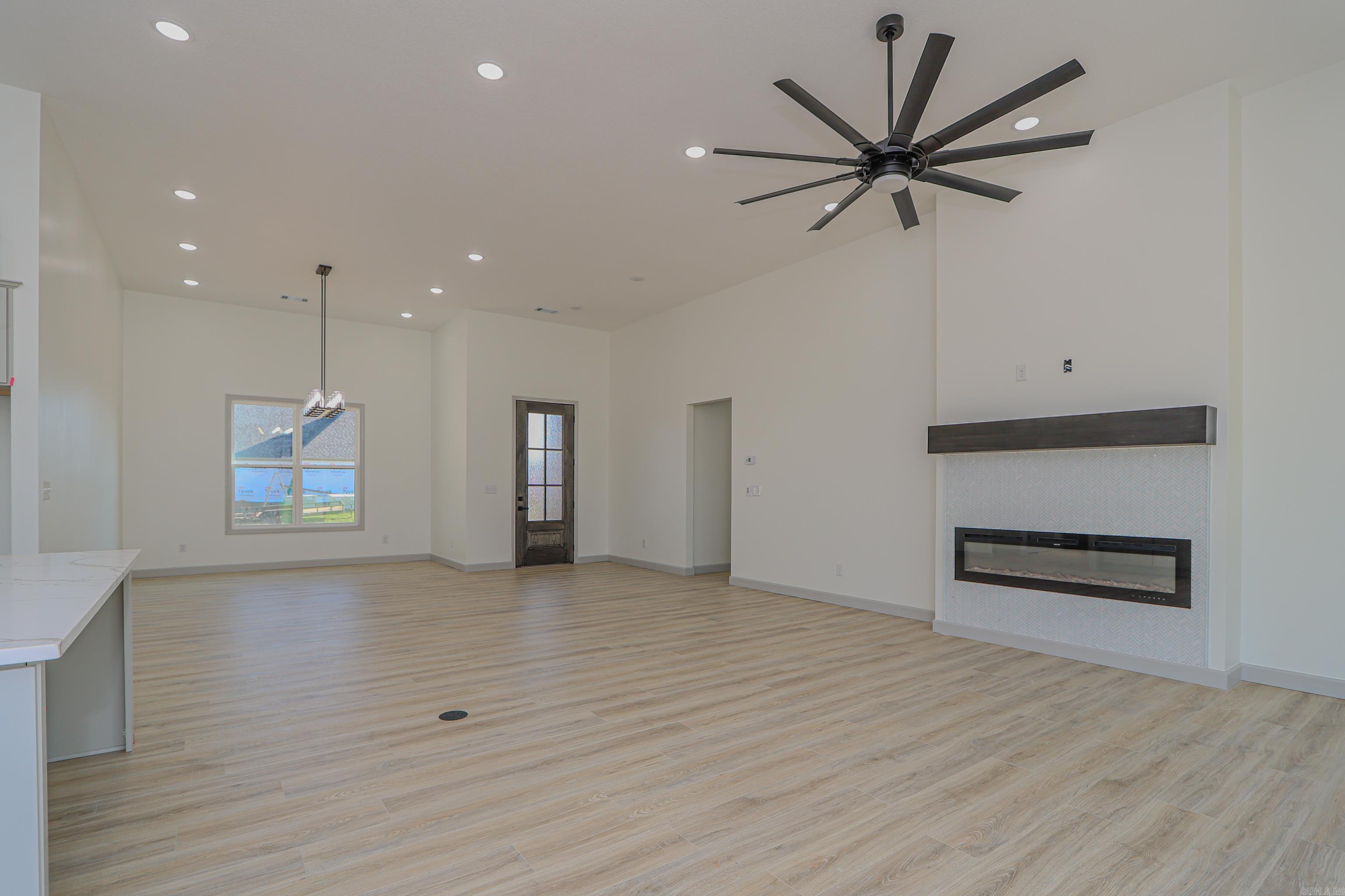 SILO RIDGE ESTATES - Residential