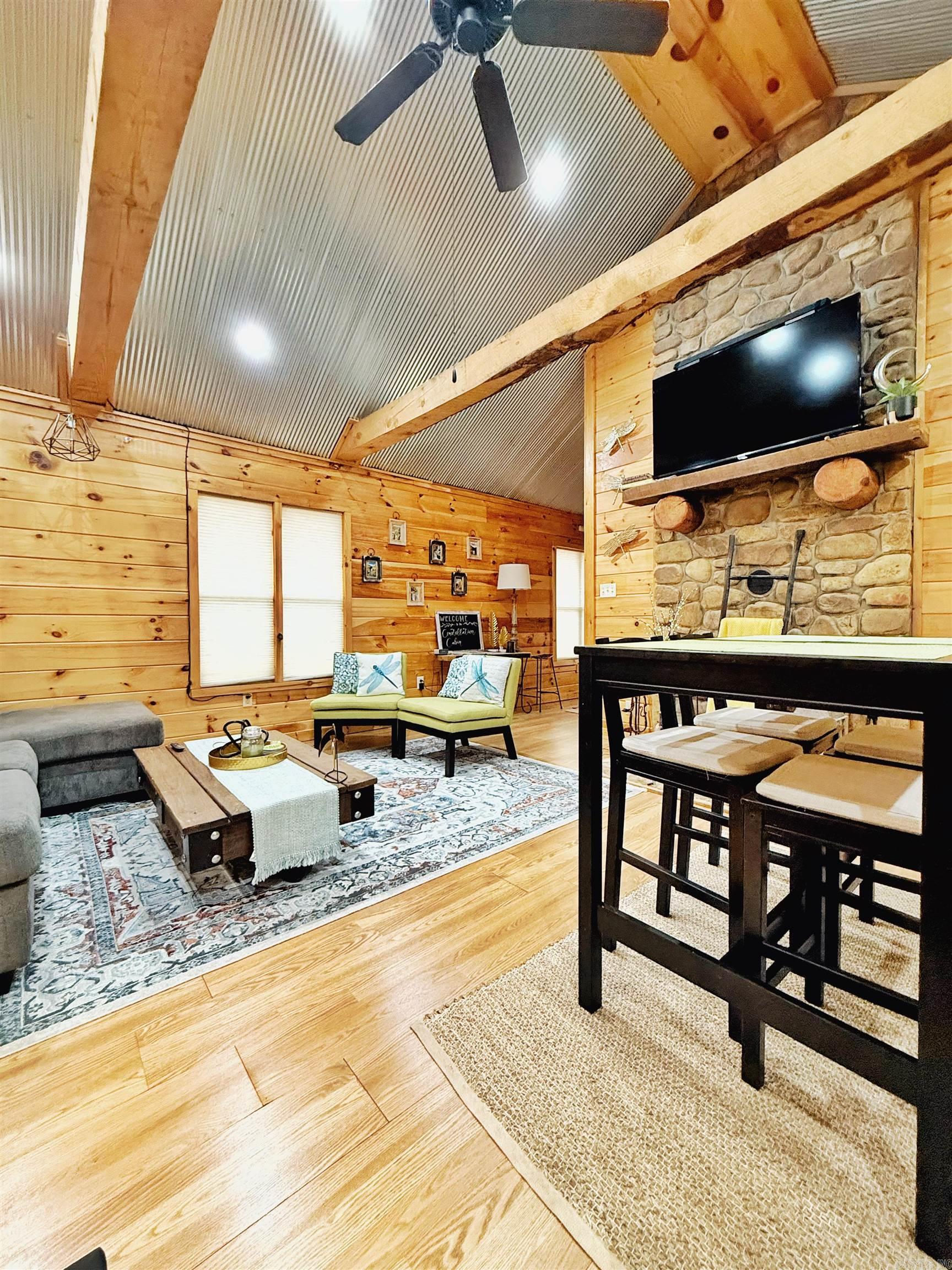 RIDGEVIEW SOUTH - Residential