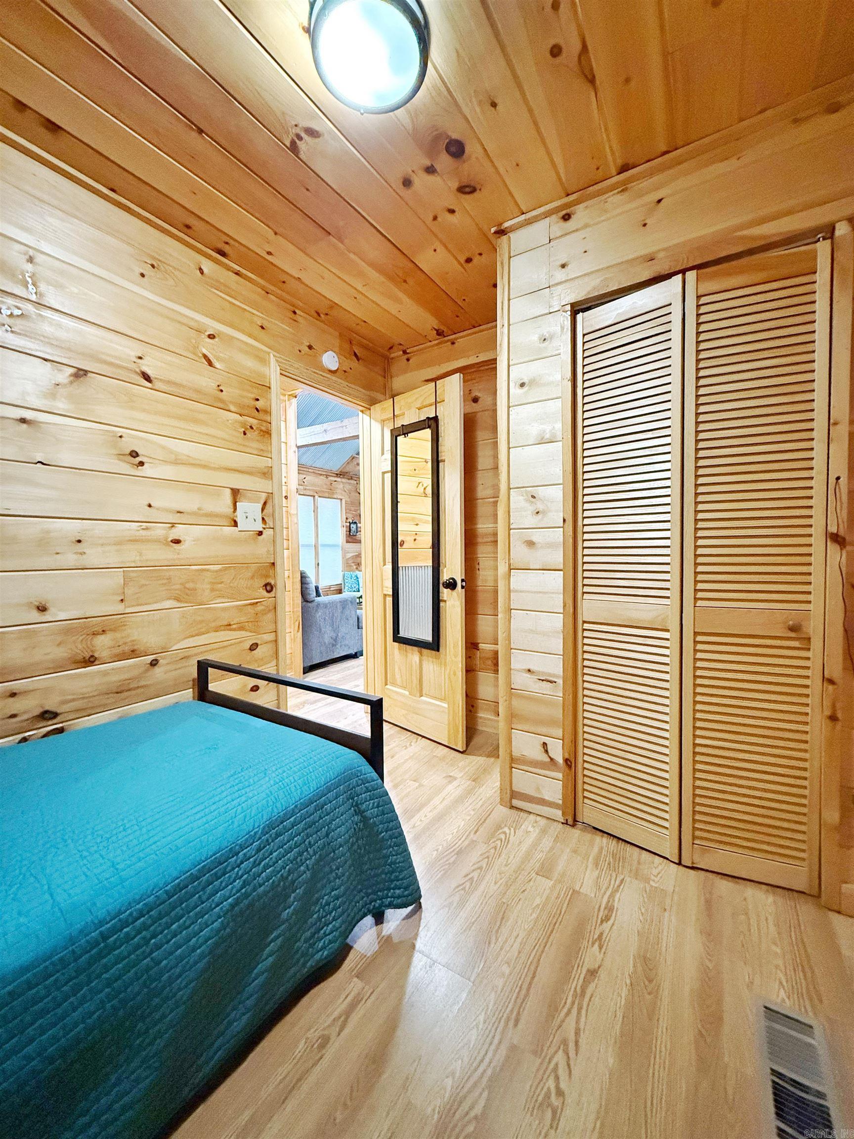 RIDGEVIEW SOUTH - Residential