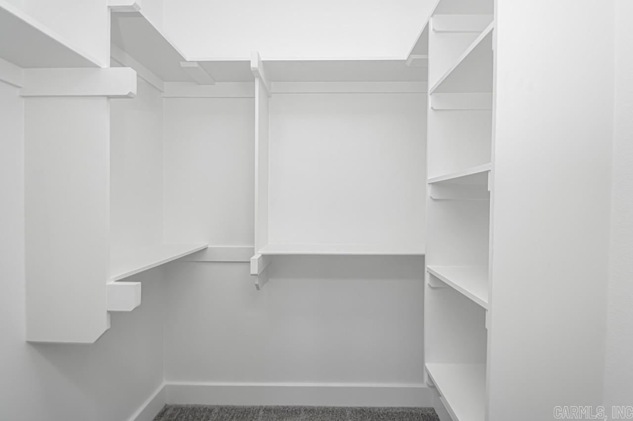 CREEKSIDE ADDN - Residential