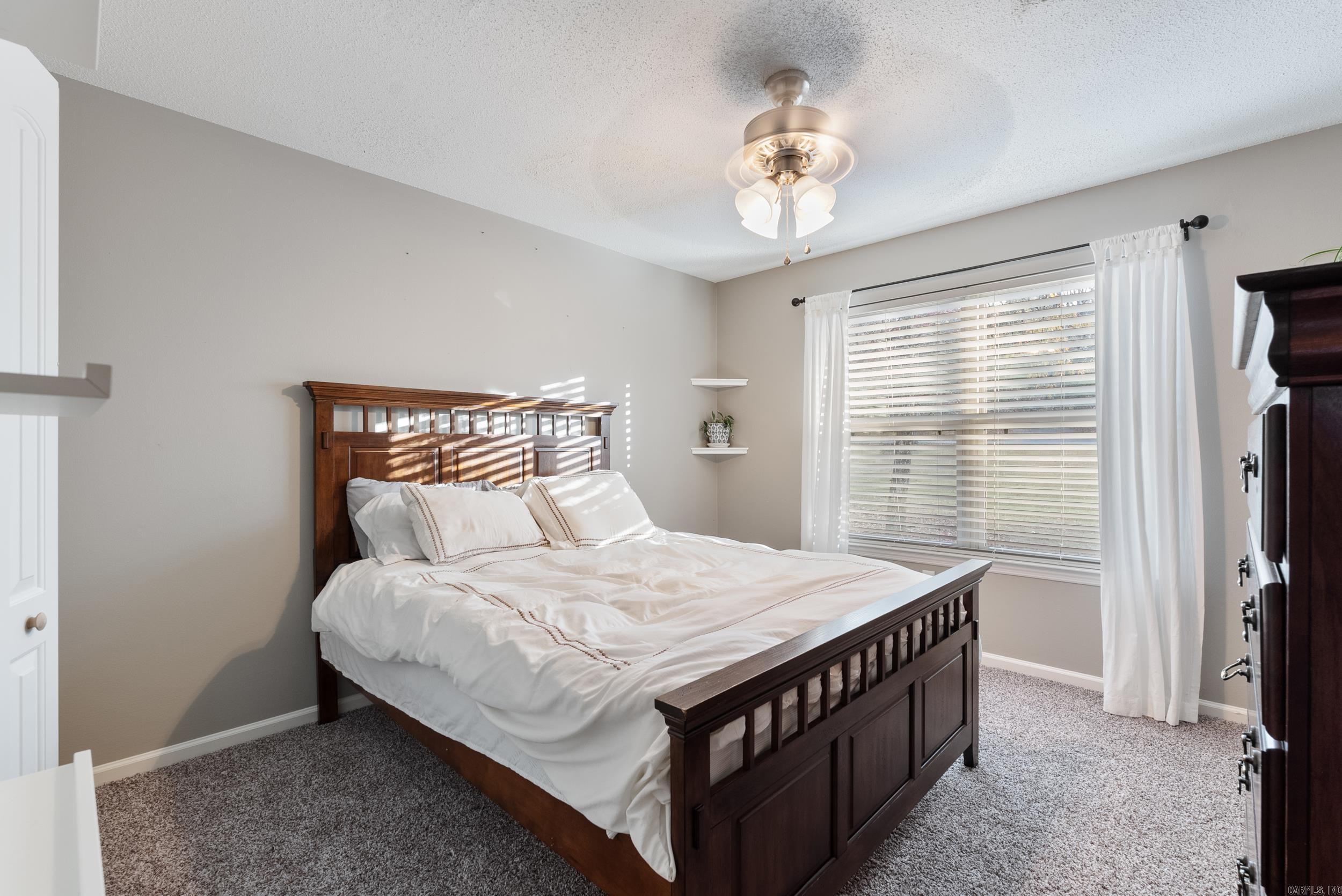 TREASURE HILL - Residential